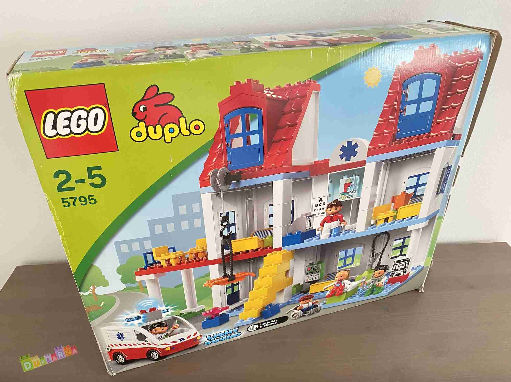 Lego Duplo 5795 - Velká městská nemocnice
