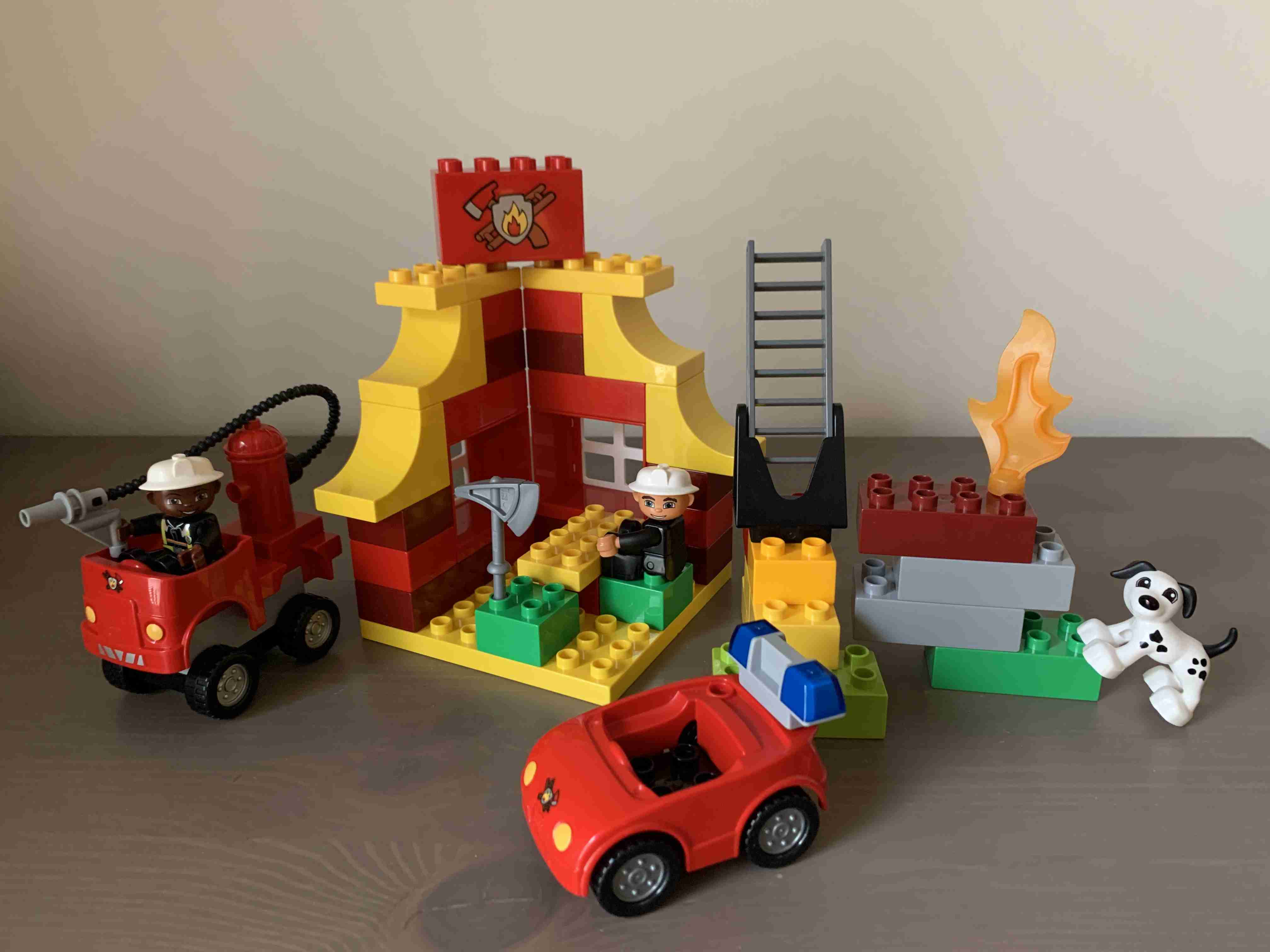 Lego Duplo 6138 - Hasiči / Hasičská stanice