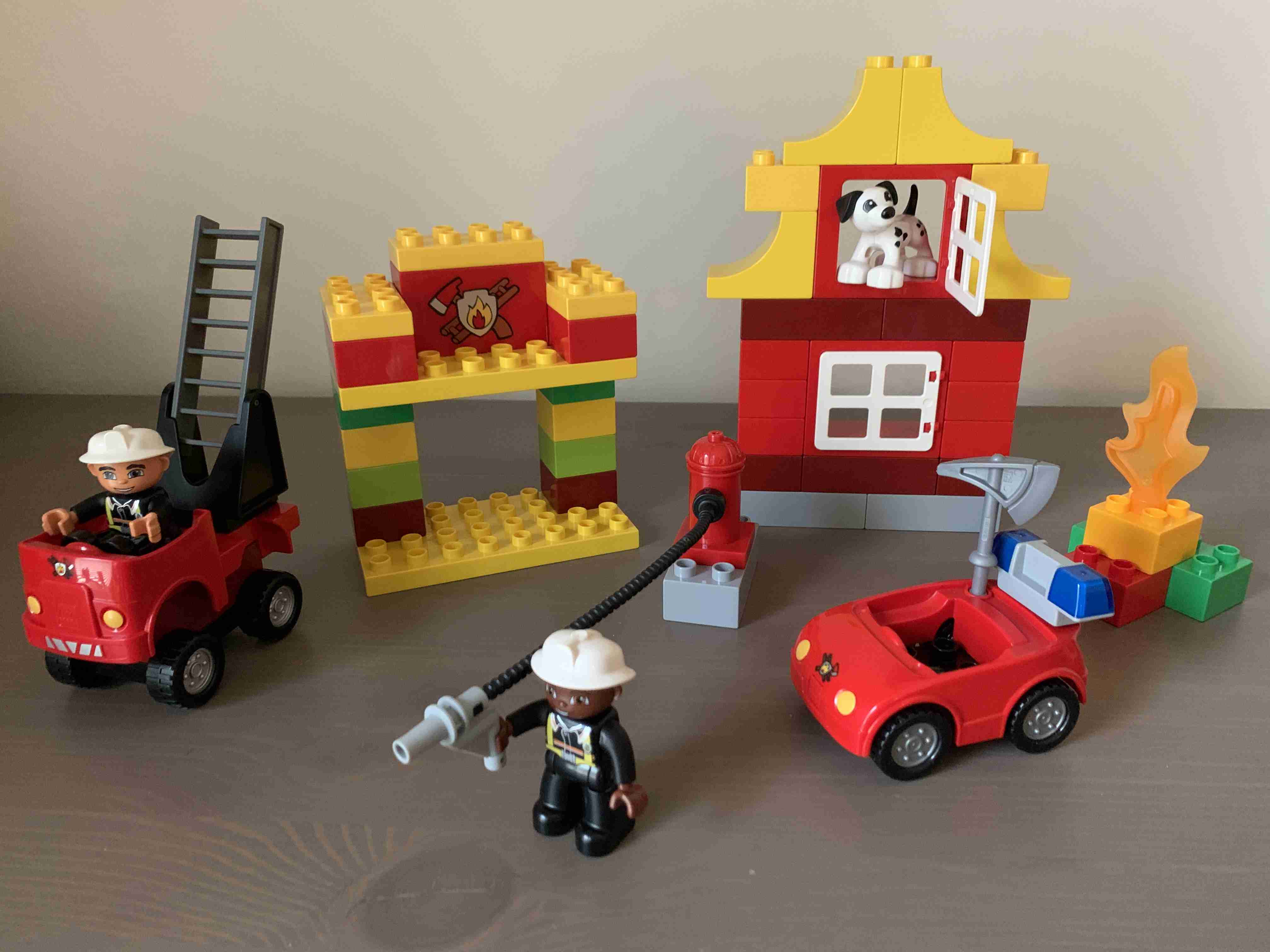 Lego Duplo 6138 - Hasiči / Hasičská stanice