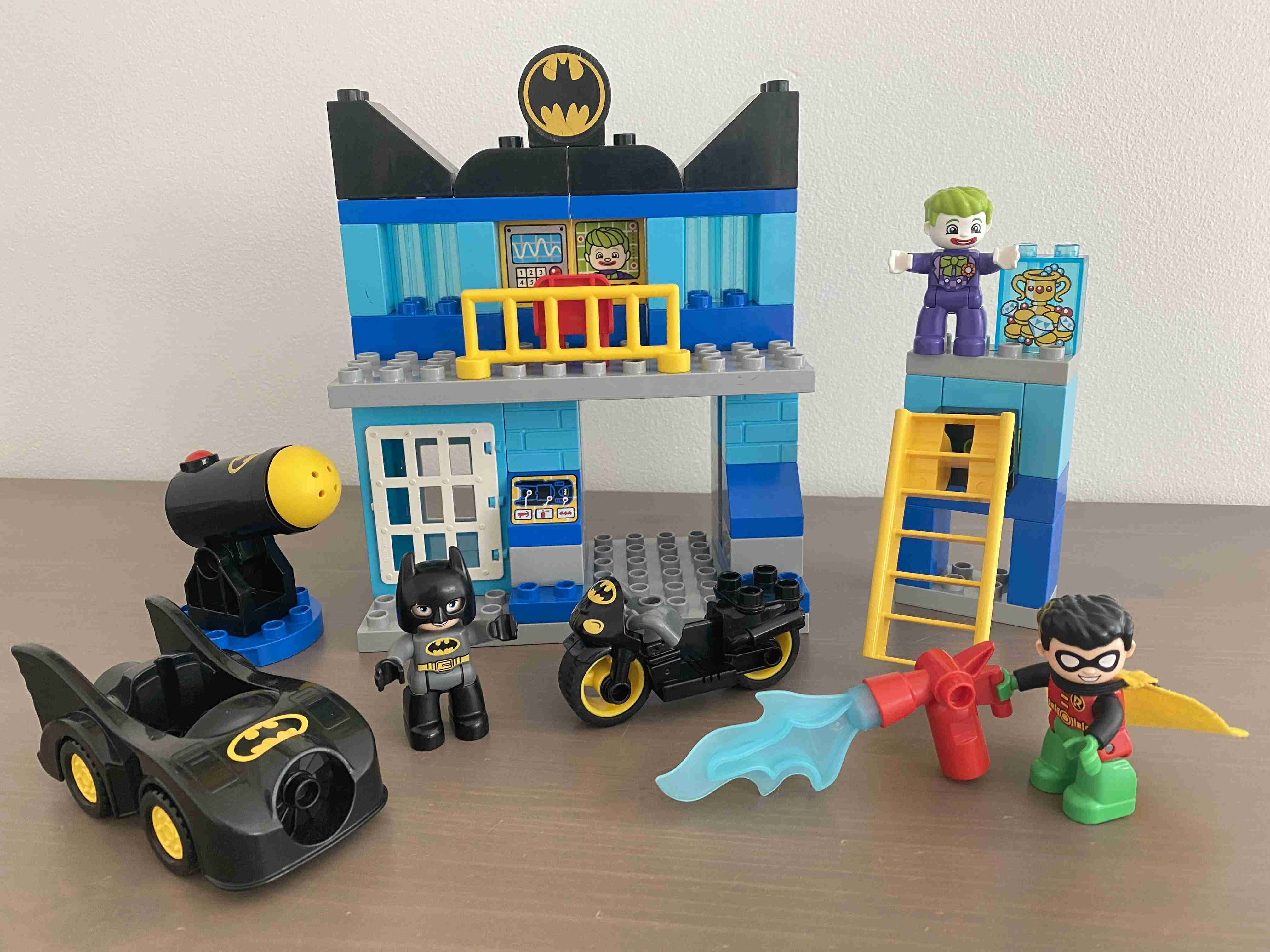 Lego Duplo 10842 - Batman - Výzva Batcave