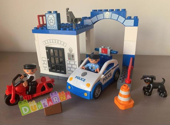Lego Duplo 5602 - Policejní stanice / policie