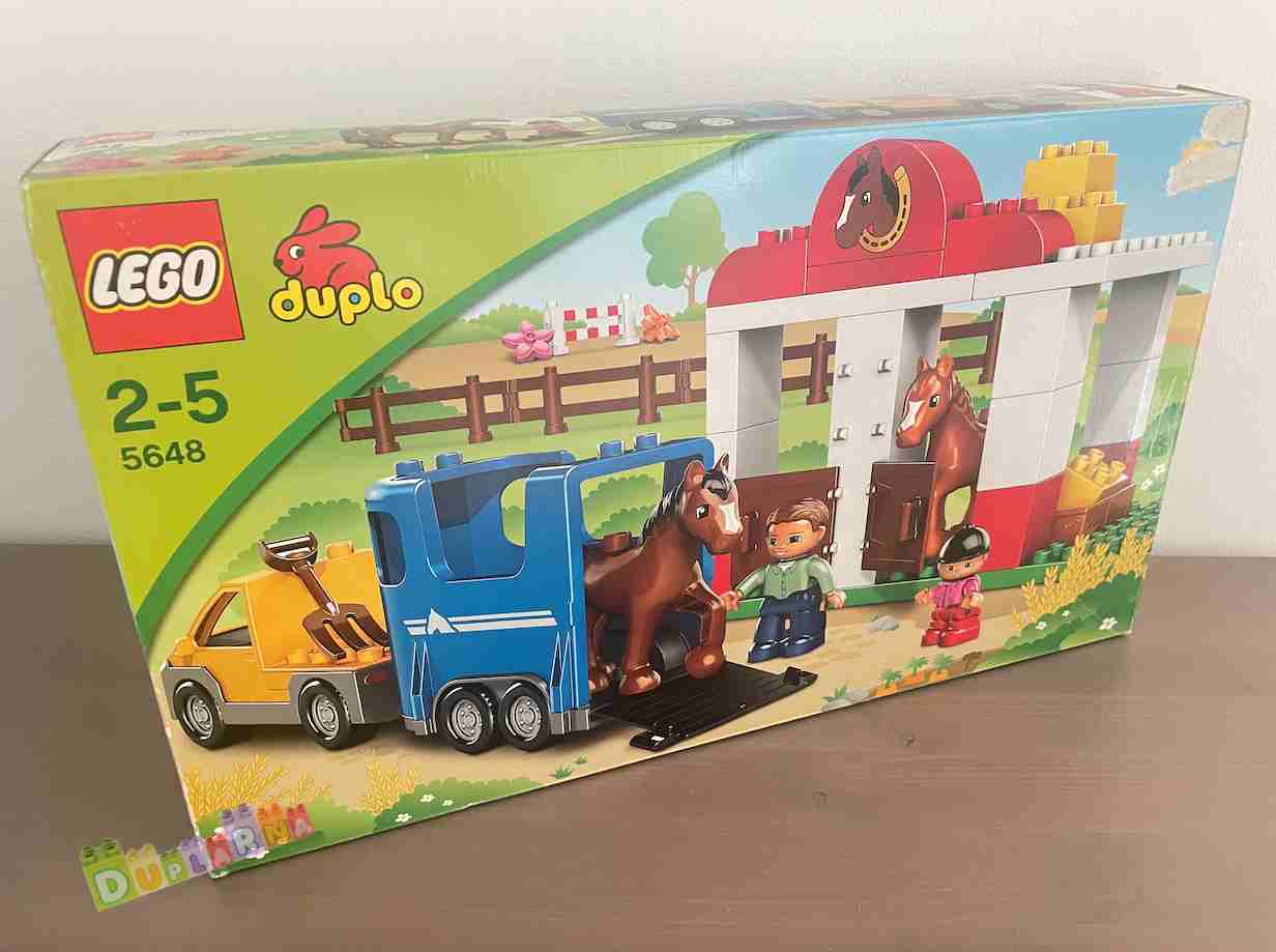 Lego Duplo 5648 - Koňské stáje