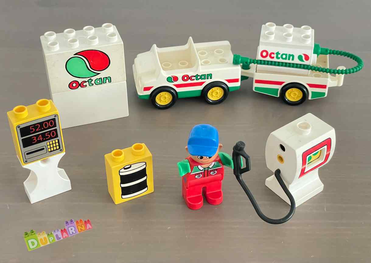 Lego Duplo - Čerpací stanice / Benzínka