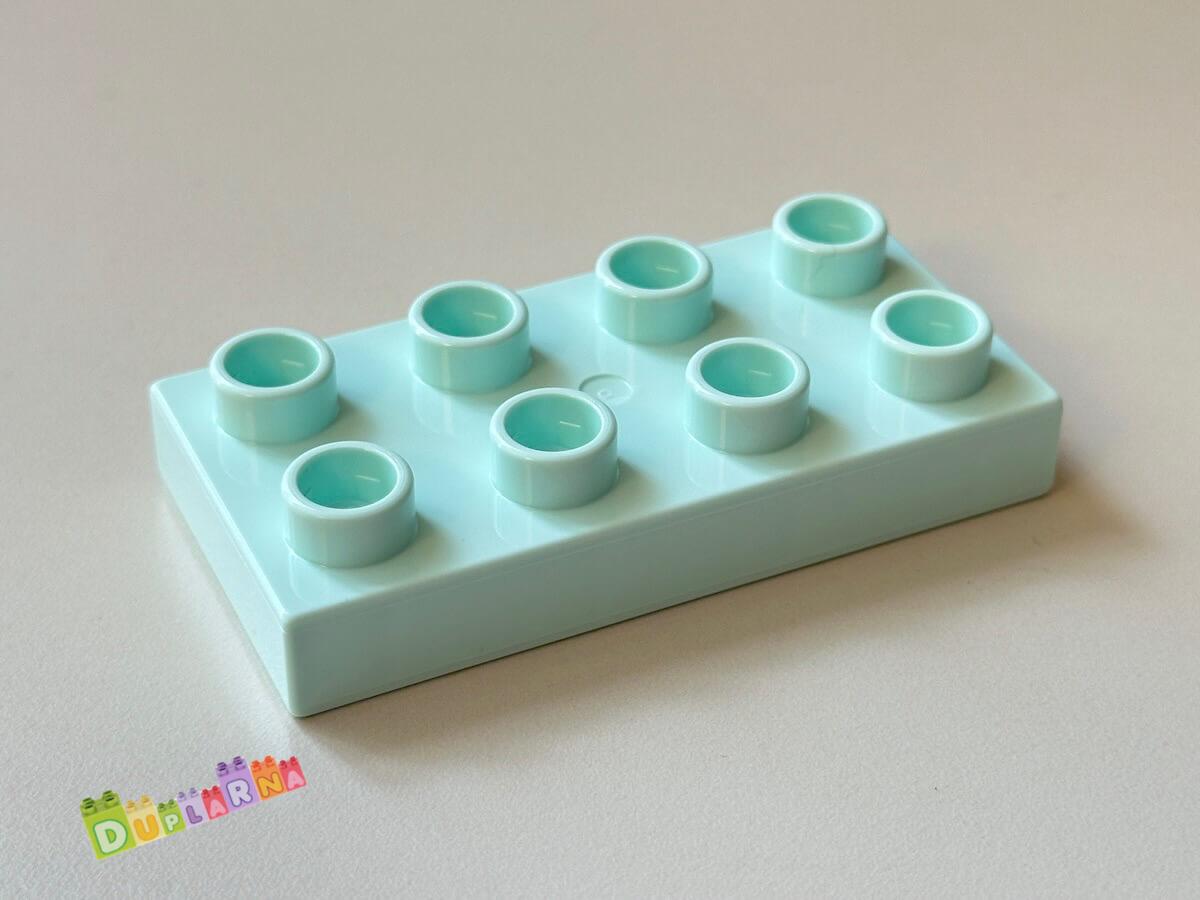 Lego Duplo Kostka 2x4 placatá světle modrá