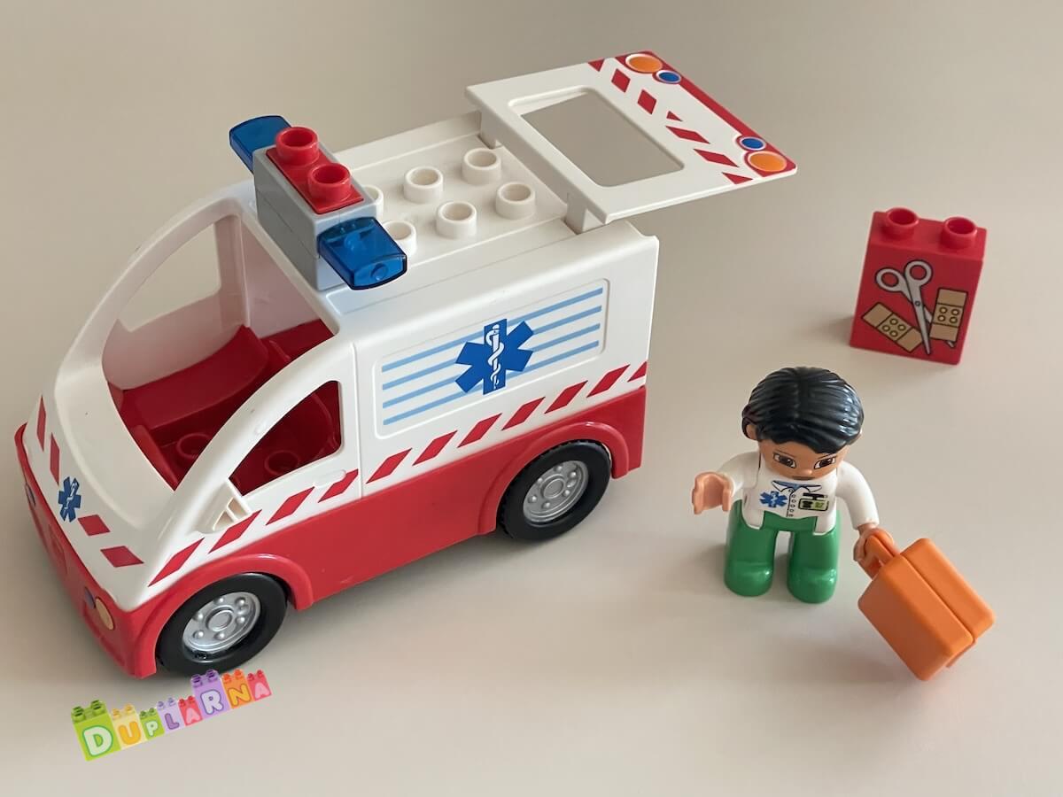 Lego Duplo - Sanitka / Ambulance