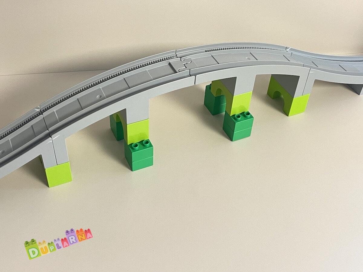 Lego Duplo Most světle šedý