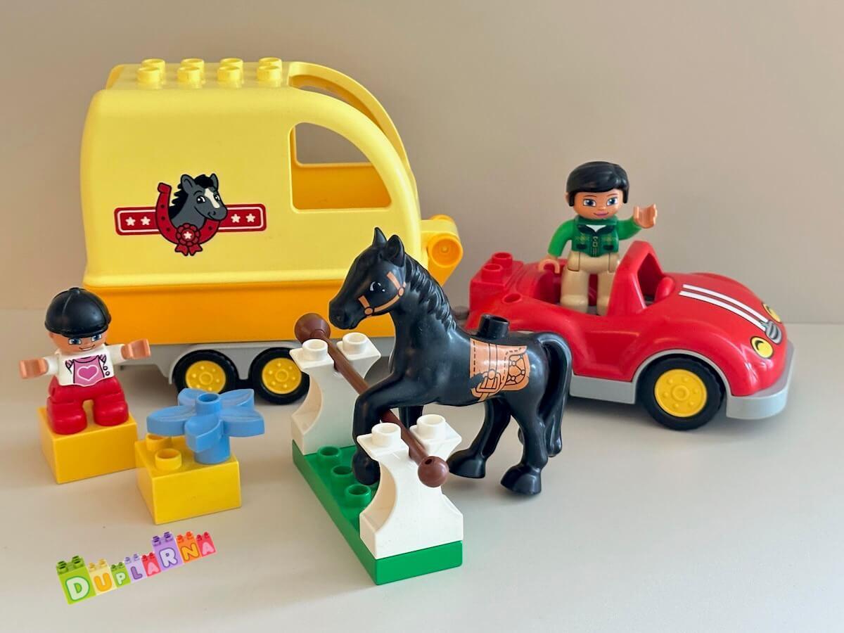 Lego Duplo 10807 - Přívěs pro koně / Převoz koní