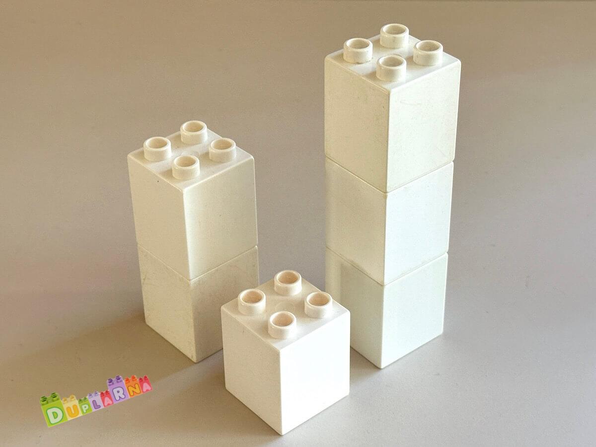 Lego Duplo - Kostka / kostky 2x2x2 bílá