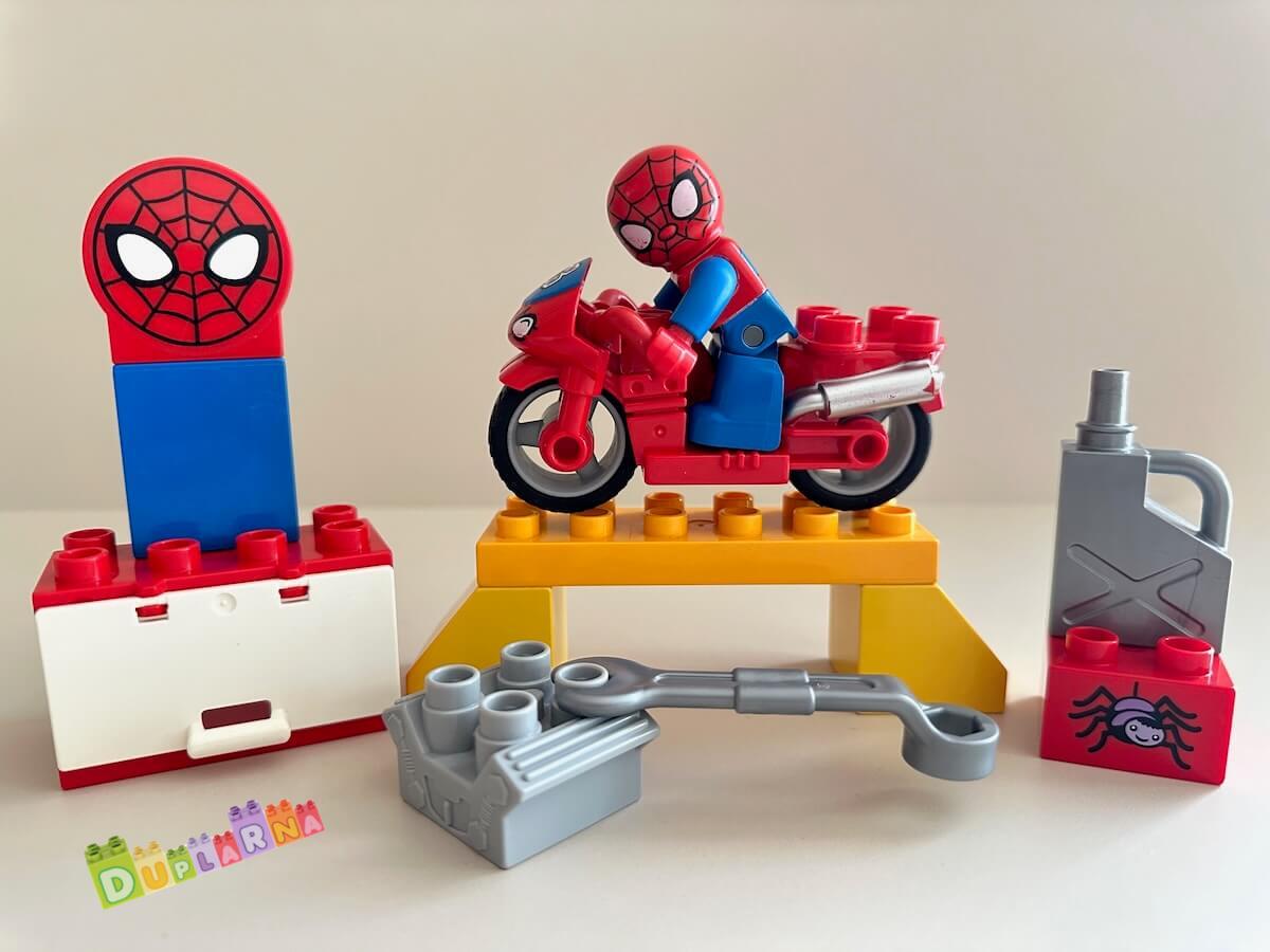 Lego Duplo 10607 - Spidermanova dílna pro pavučinové kolo