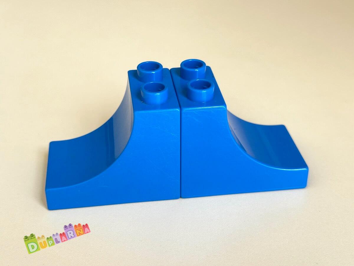 Lego Duplo Kostka 2x4 zkosená modrá
