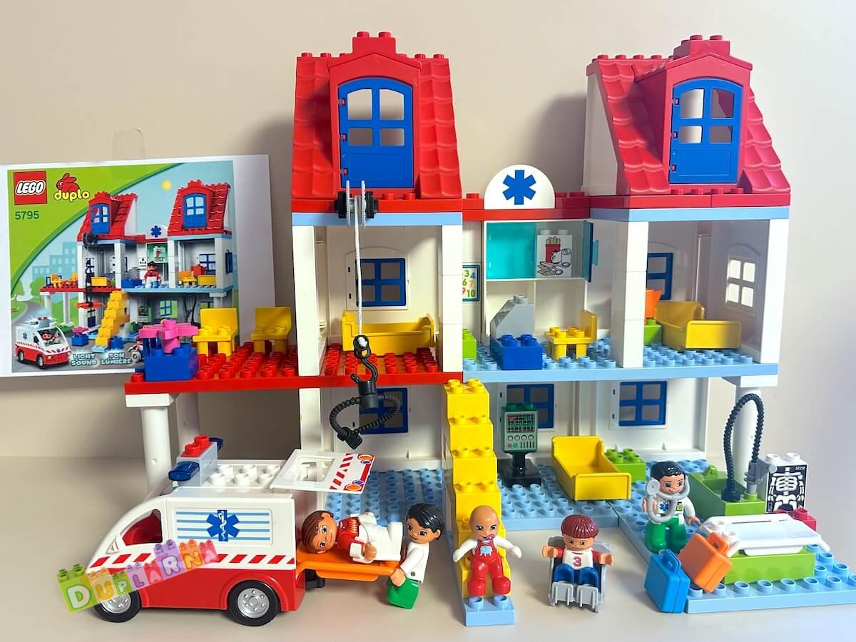 Lego Duplo 5795 - Velká městská nemocnice