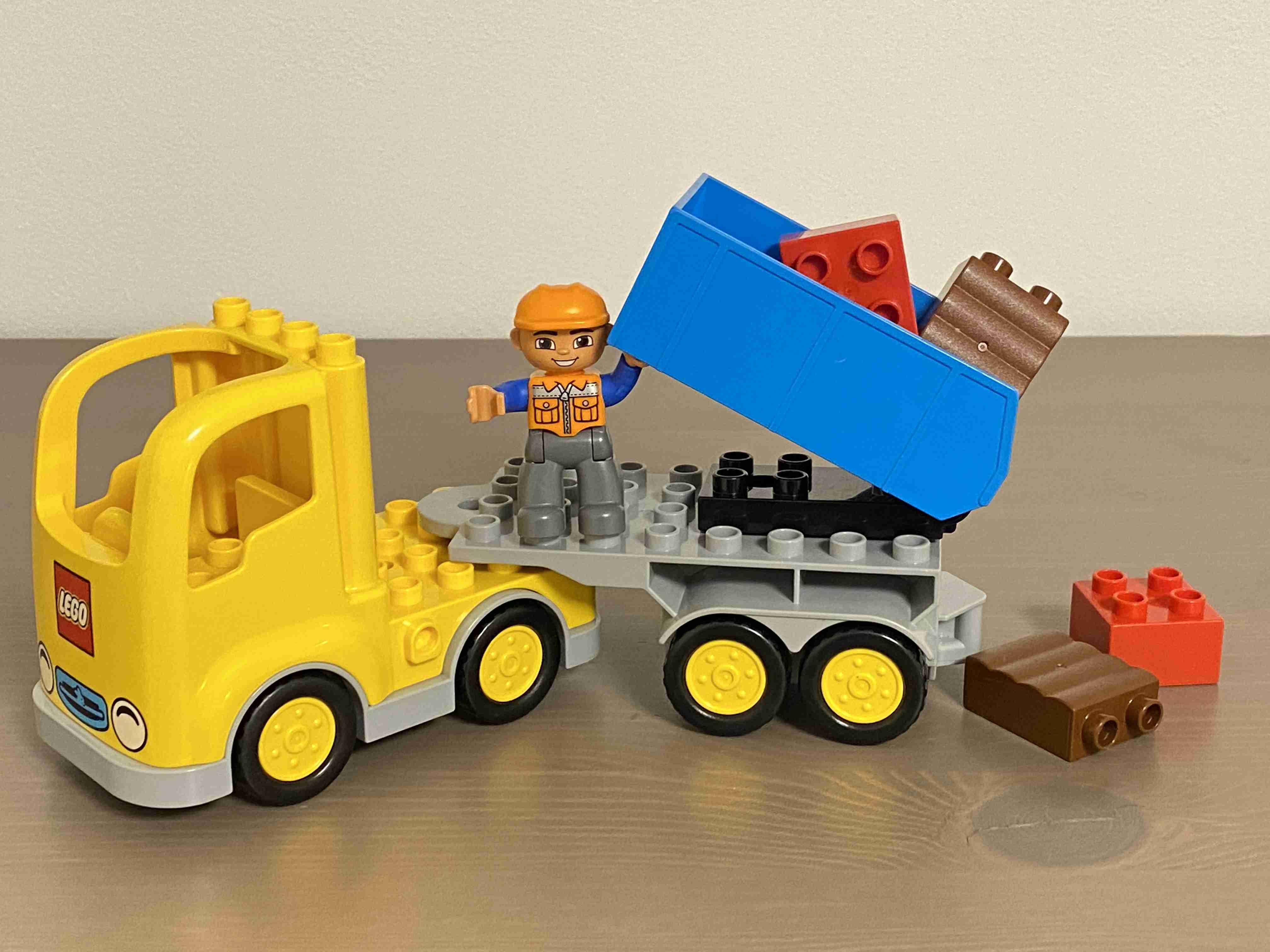 Lego Duplo - Tatra - Náklaďák