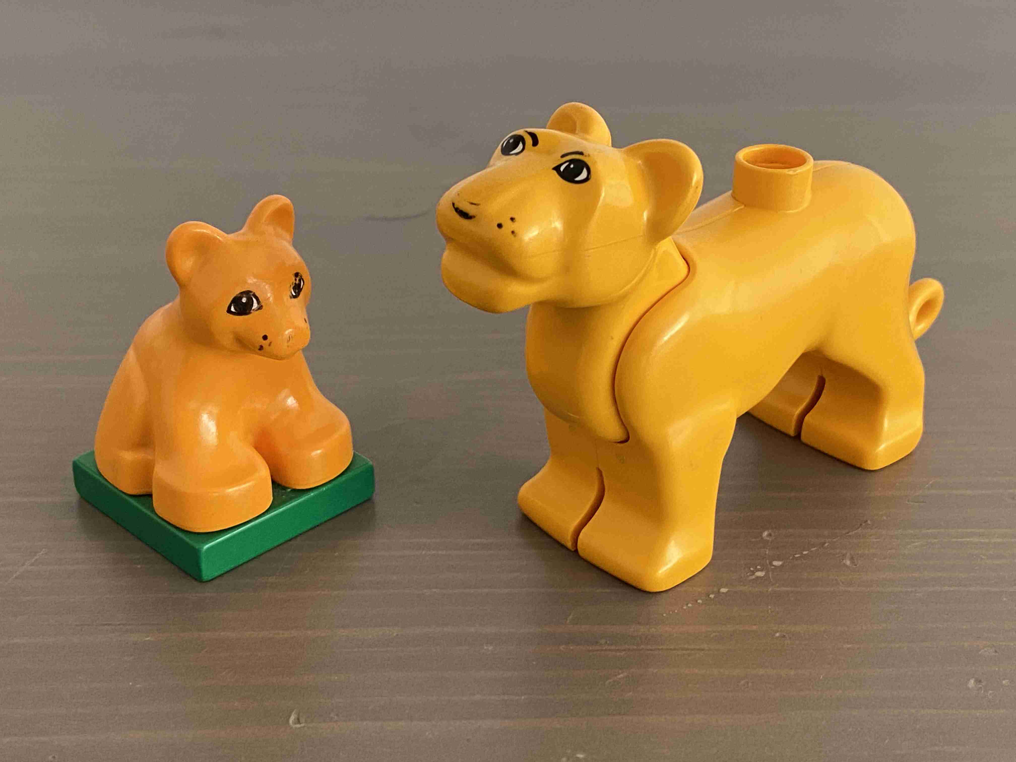 Lego Duplo Lví rodinka (Lvice, Lvíče)