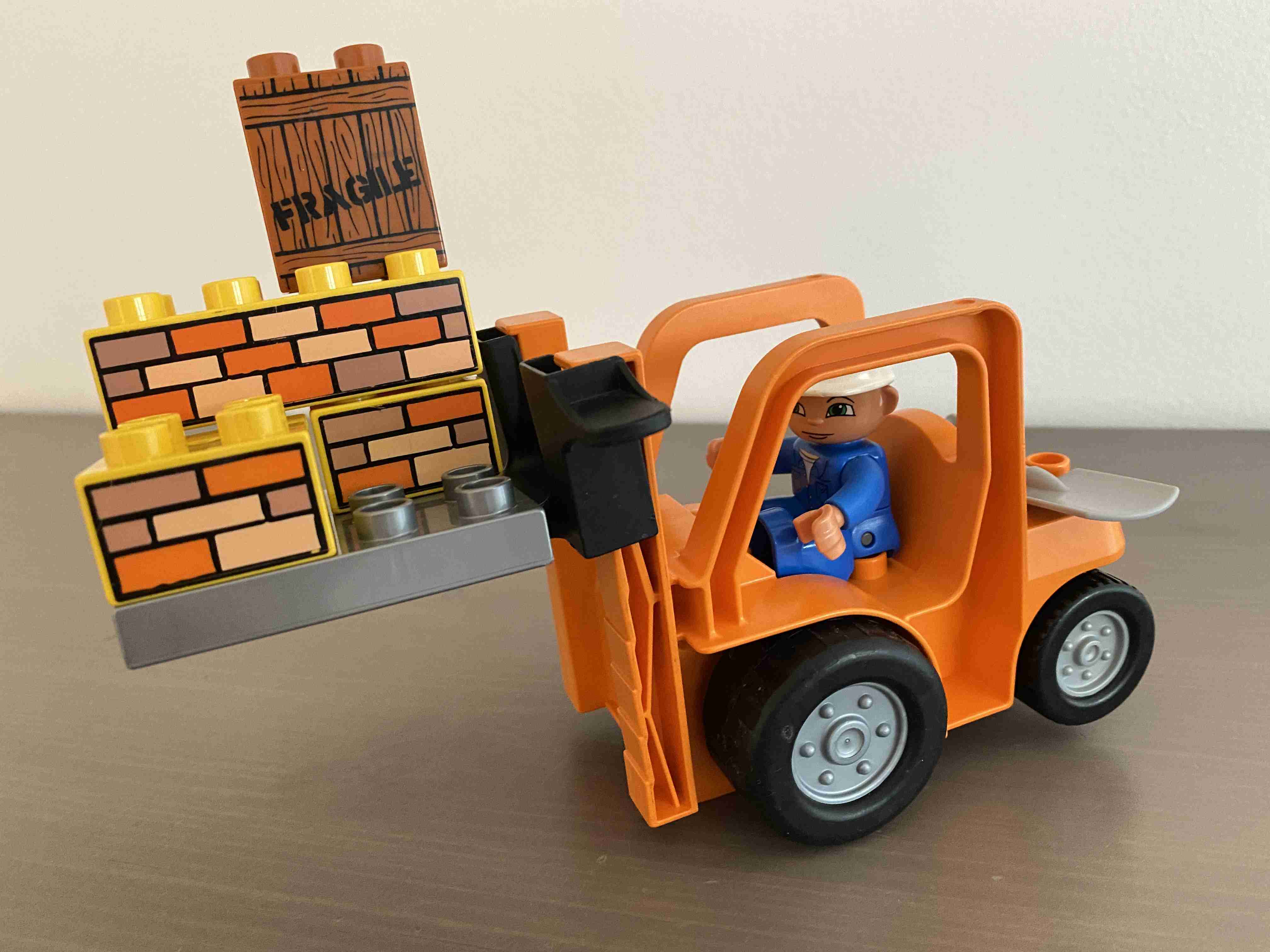 Lego duplo Ještěrka - Vysokozdvižný vozík