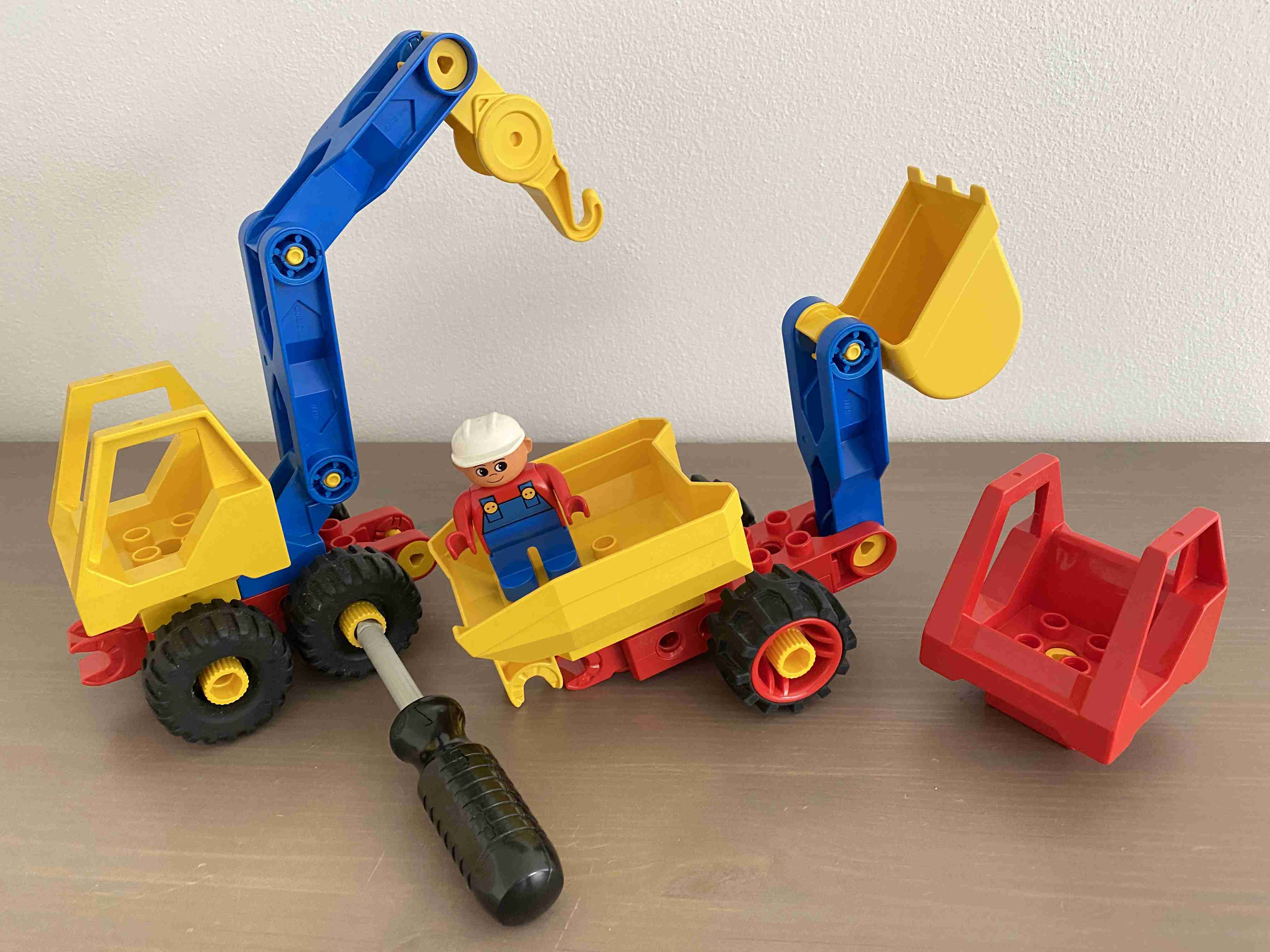 Lego Duplo - TOOLO - Jeřáb / Tatra
