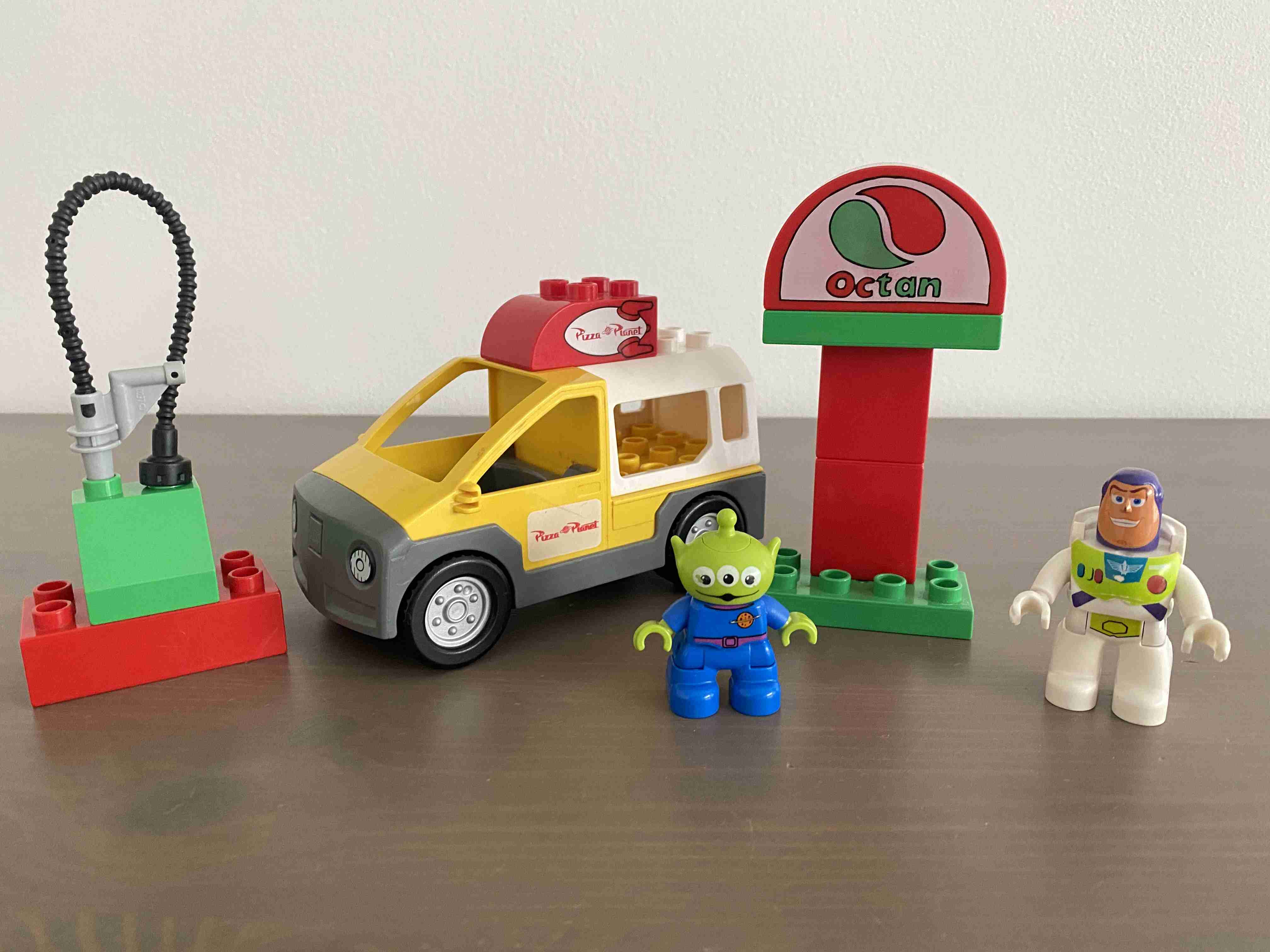 Lego Duplo 5658 - TOY STORY - Dodávka Pizza Planet