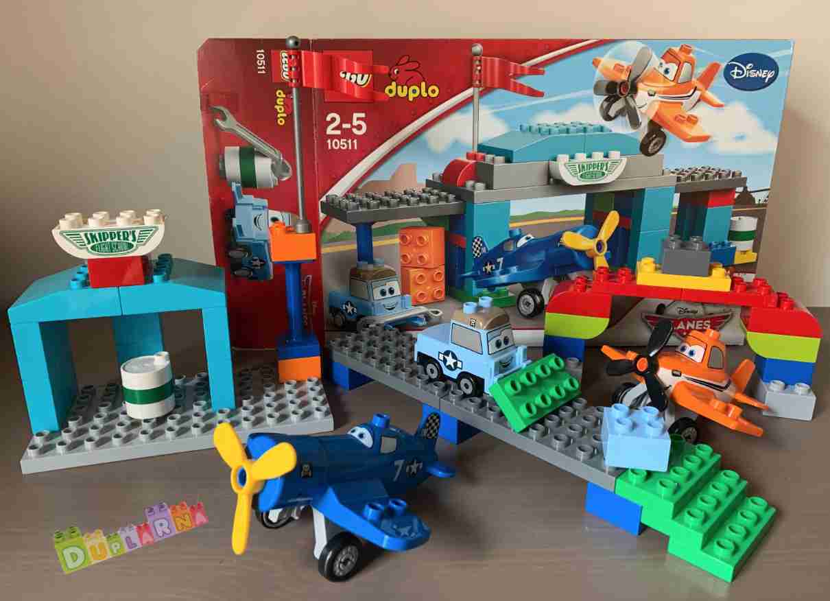 Lego Duplo 10511 - Planes - Skipperova letecká škola