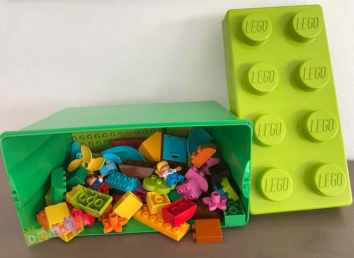 Lego Duplo 10864 - Velký Box s kostkami - dětské hřiště
