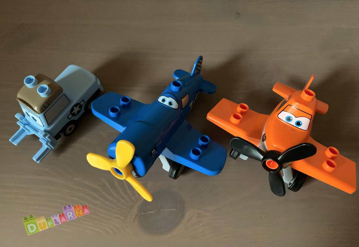 Lego Duplo 10511 - Planes - Skipperova letecká škola