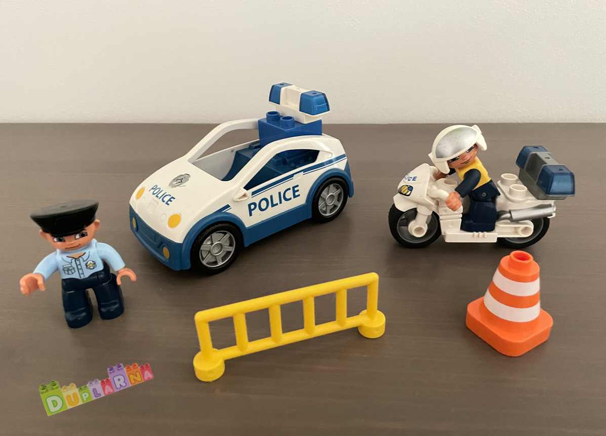 Lego Duplo - Policejní auto a motorka / Policie