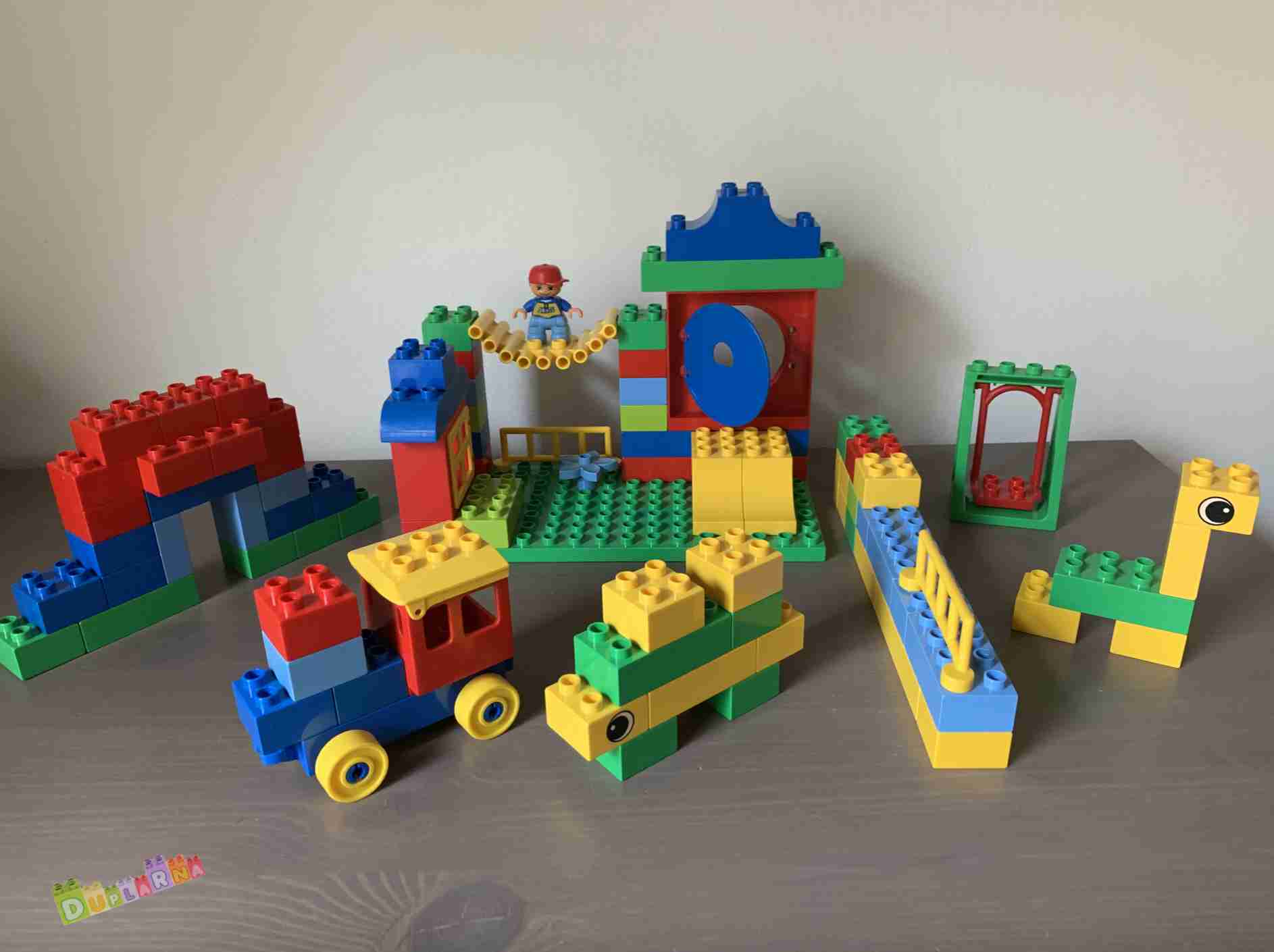 Lego Duplo 5417 - Set kostek Deluxe - Dětské hřiště + podložka