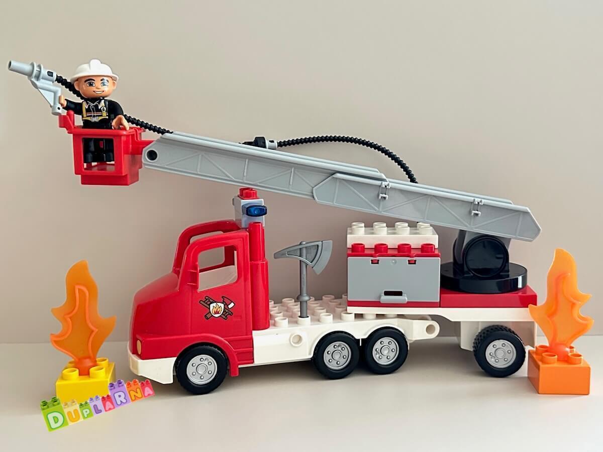 Lego Duplo 5682 - Hasičské auto / Hasiči