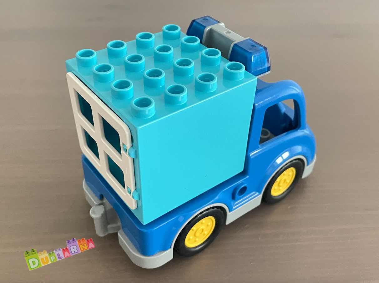Lego Duplo - Policejní dodávka s majáčkem