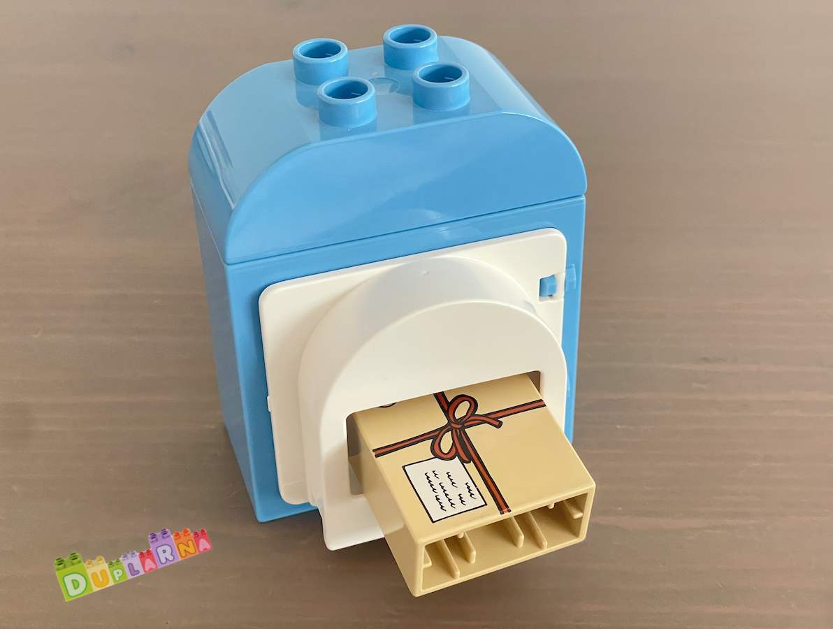 Lego Duplo poštovní schránka + okno a dopis