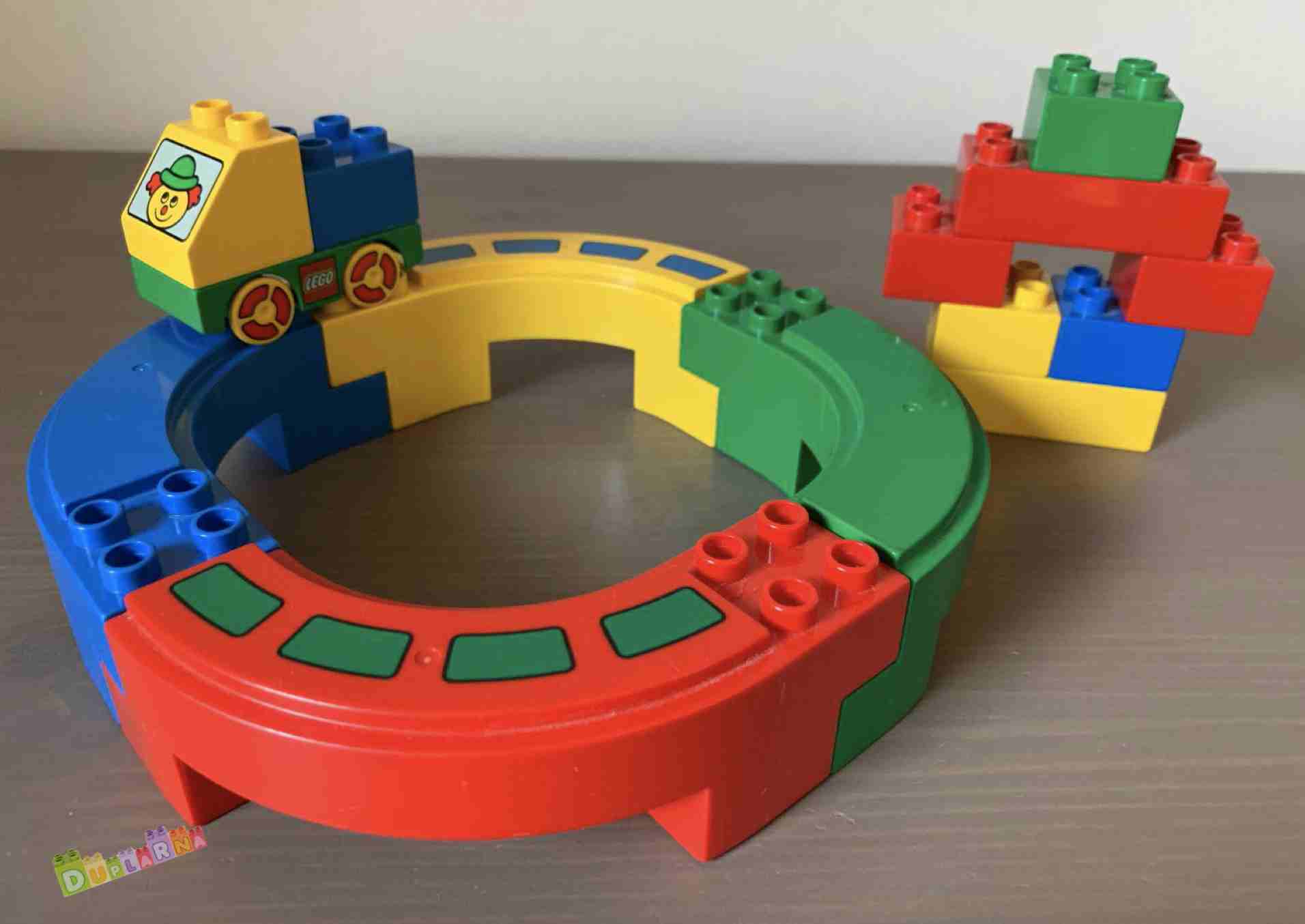 Lego Duplo 2284 - Vláčkodráha - Vlak pro nejmenší