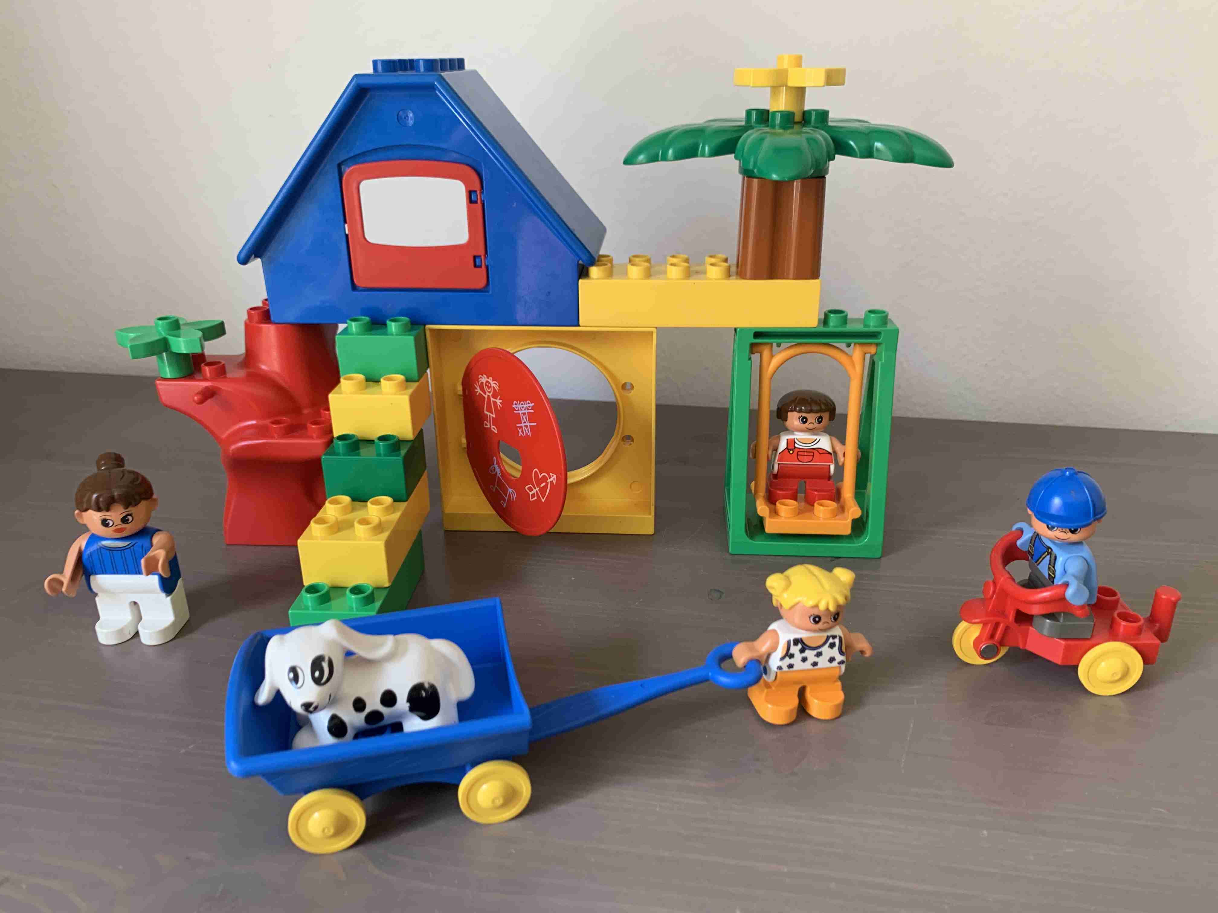 Lego Duplo 3608 - Playground - Dětské hřiště