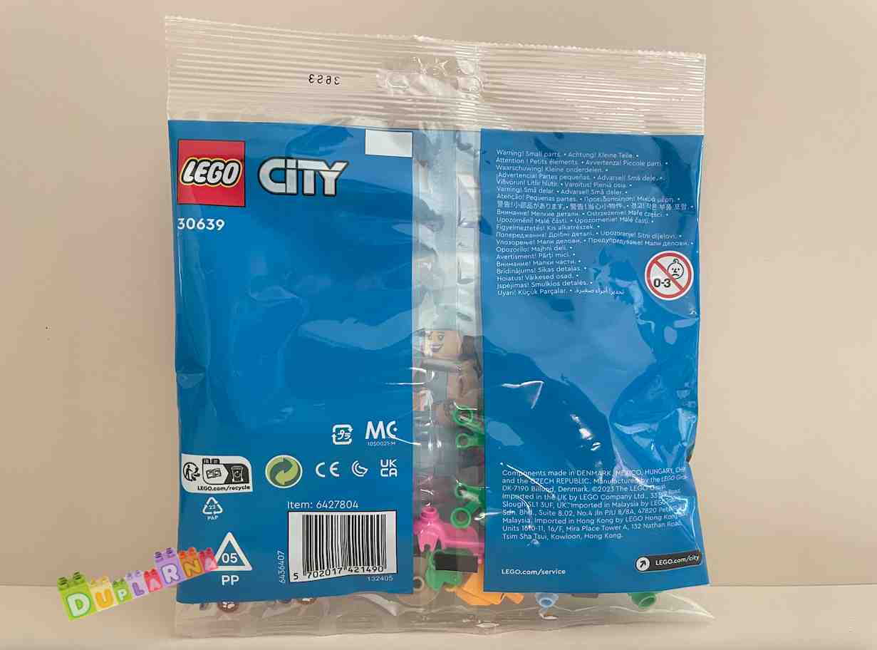 Lego City 30639 - Psí park a skútr