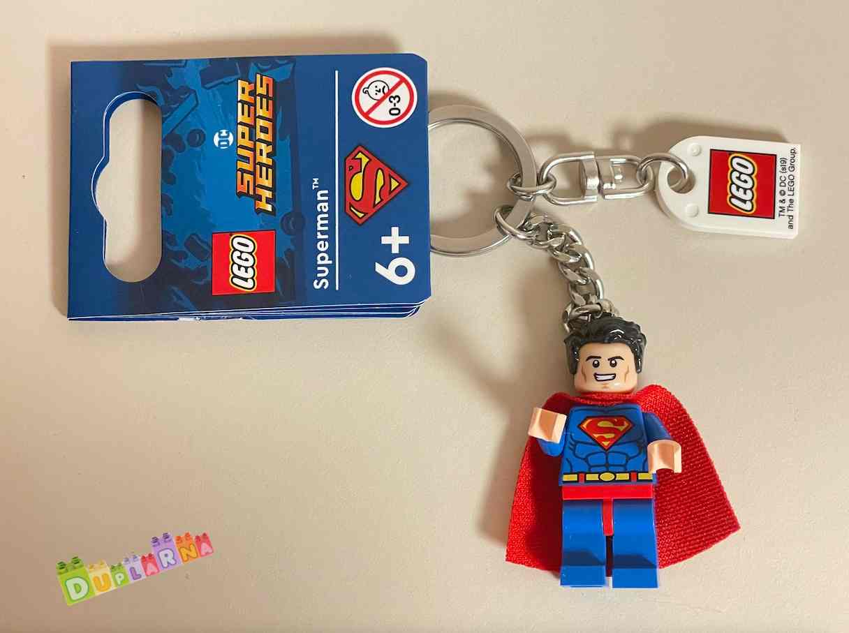 Lego 853952 klíčenka - Přívěsek na klíče - SUPERMAN