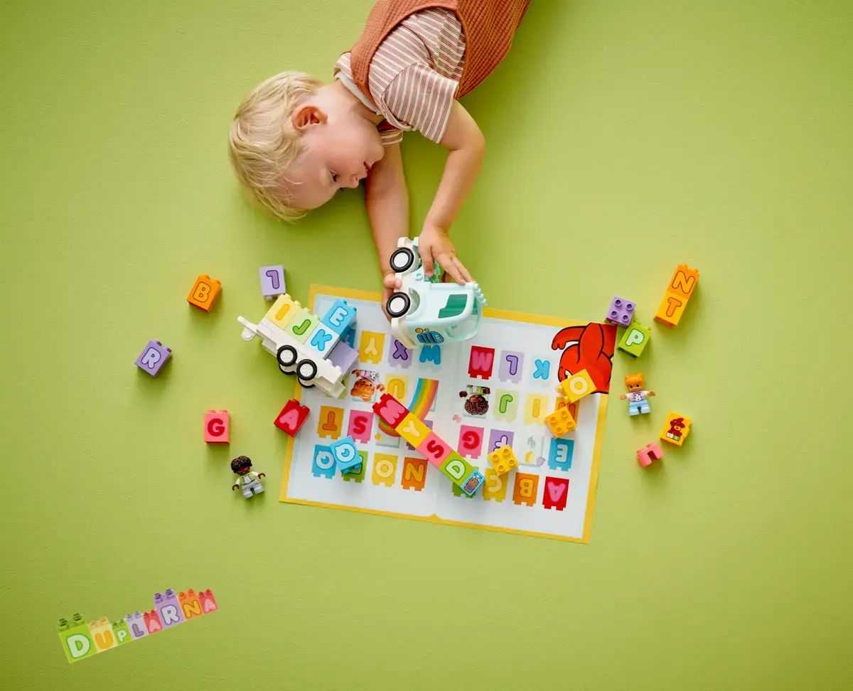 Lego Duplo 10421 - Náklaďák s abecedou