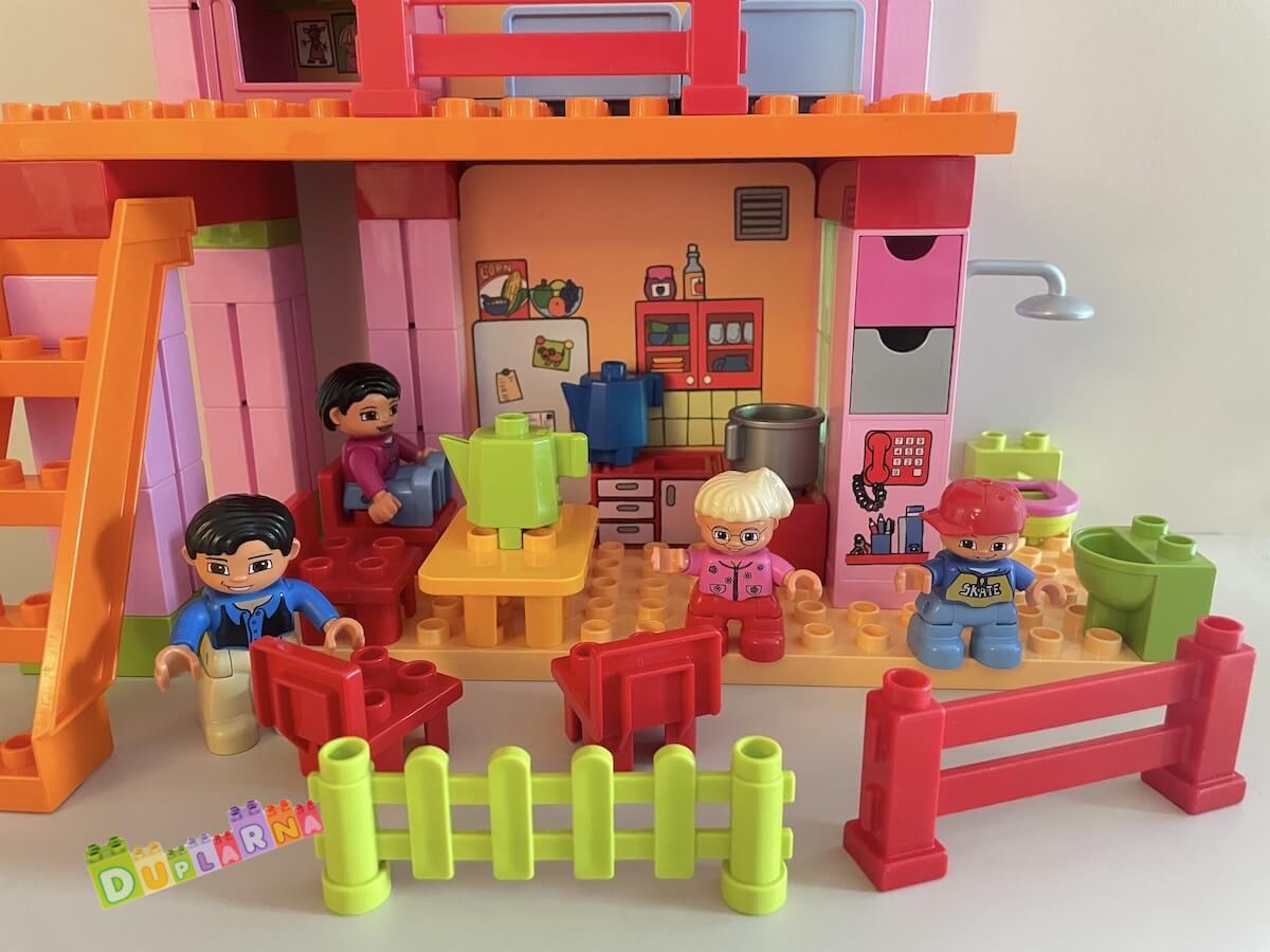 Lego Duplo 4689 - Domek / dům / domeček na hraní