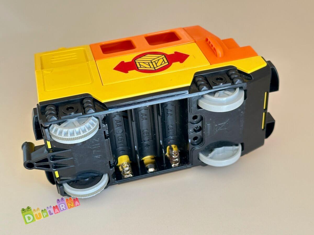 Lego Duplo mašinka