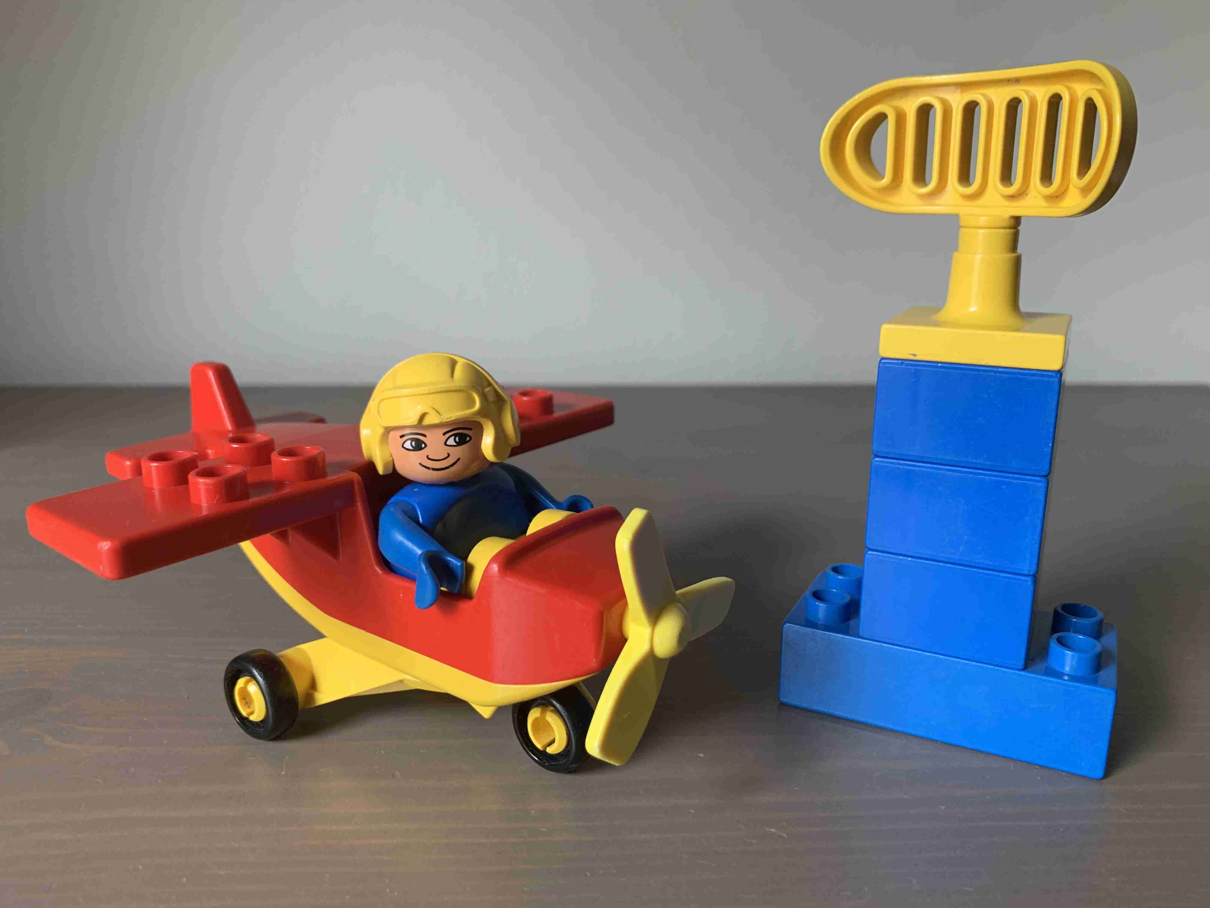 Lego Duplo 2676 - Letadlo, letadélko s radarem