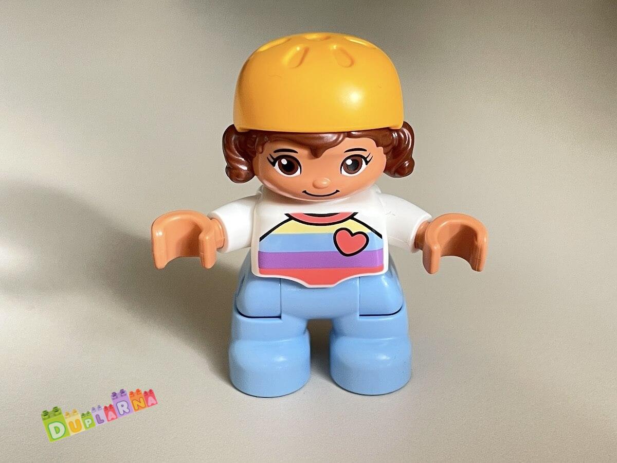 Lego Duplo Dítě - holčička s helmou