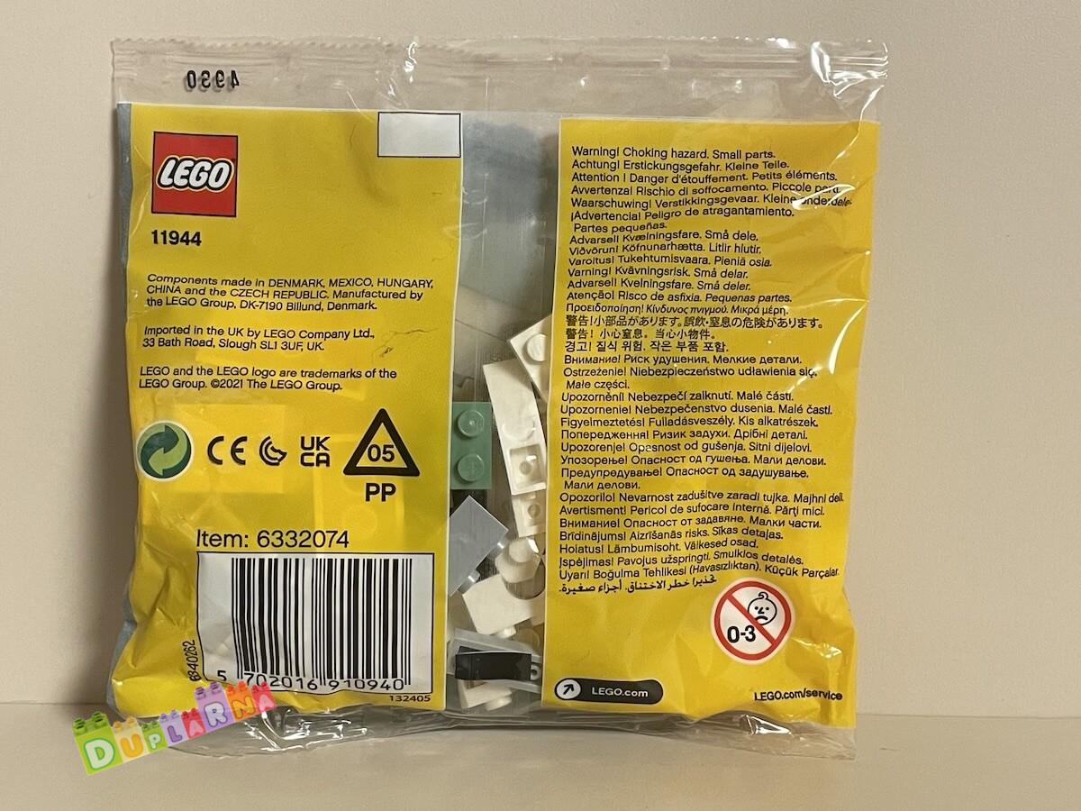 Lego 11944 - Skull / Explorer