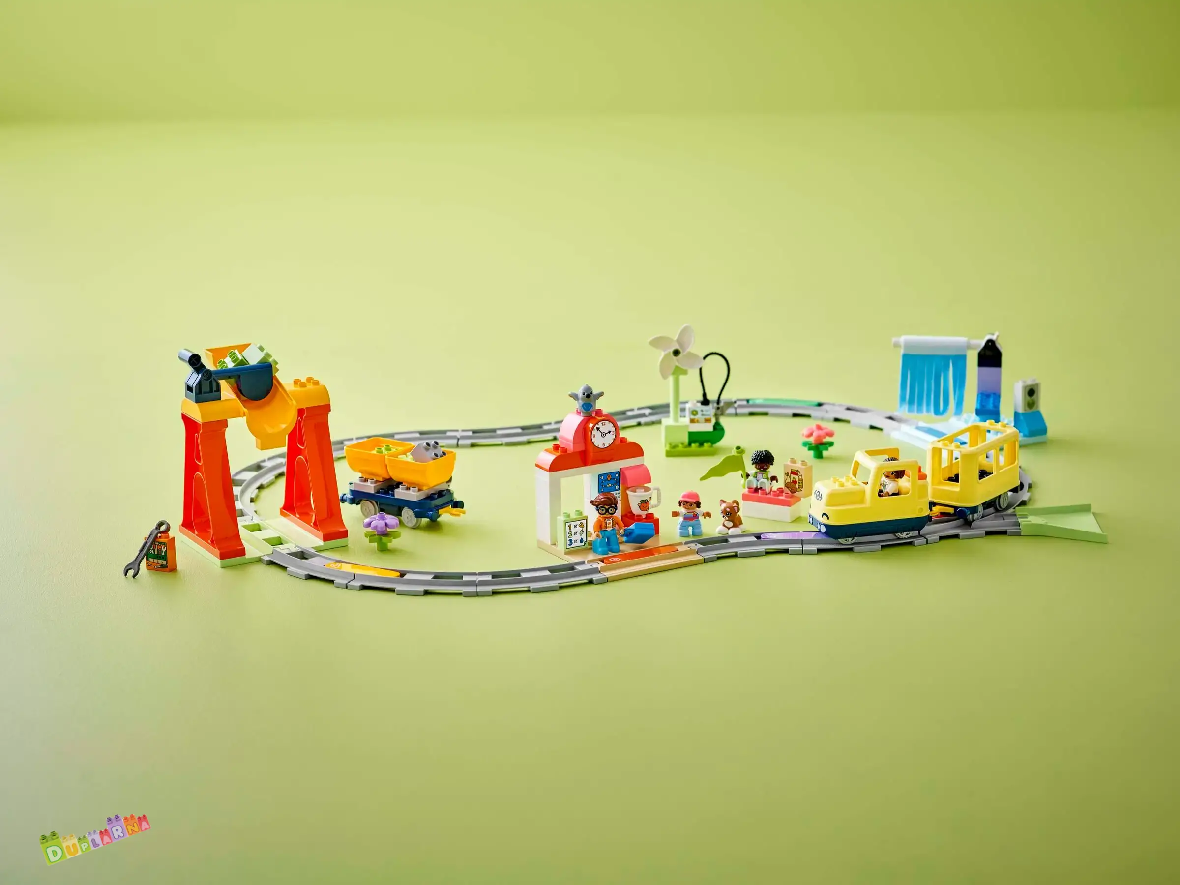 Lego Duplo 10428 - Velký interaktivní komunitní vláček / Nákladní vlak