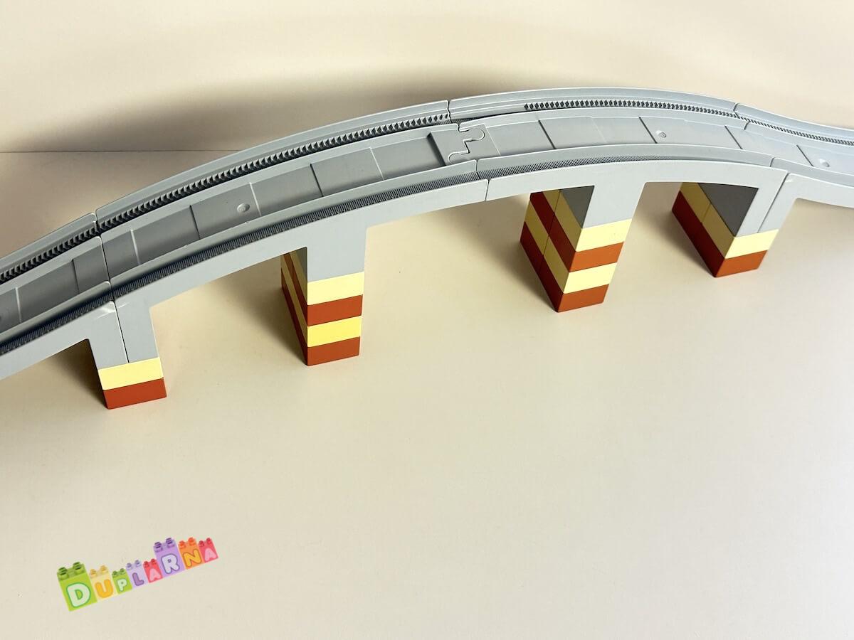 Lego Duplo Most světle šedý