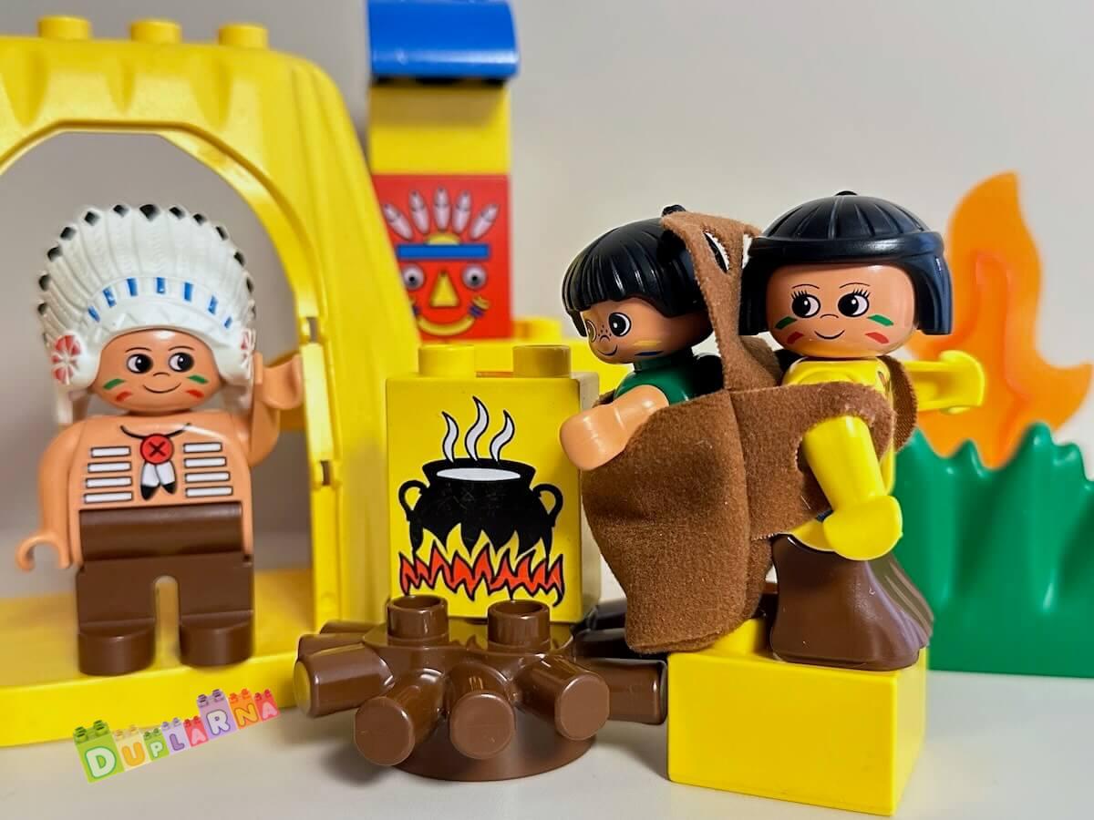 Lego Duplo 2432 - Indiánský tábor / Indiáni 