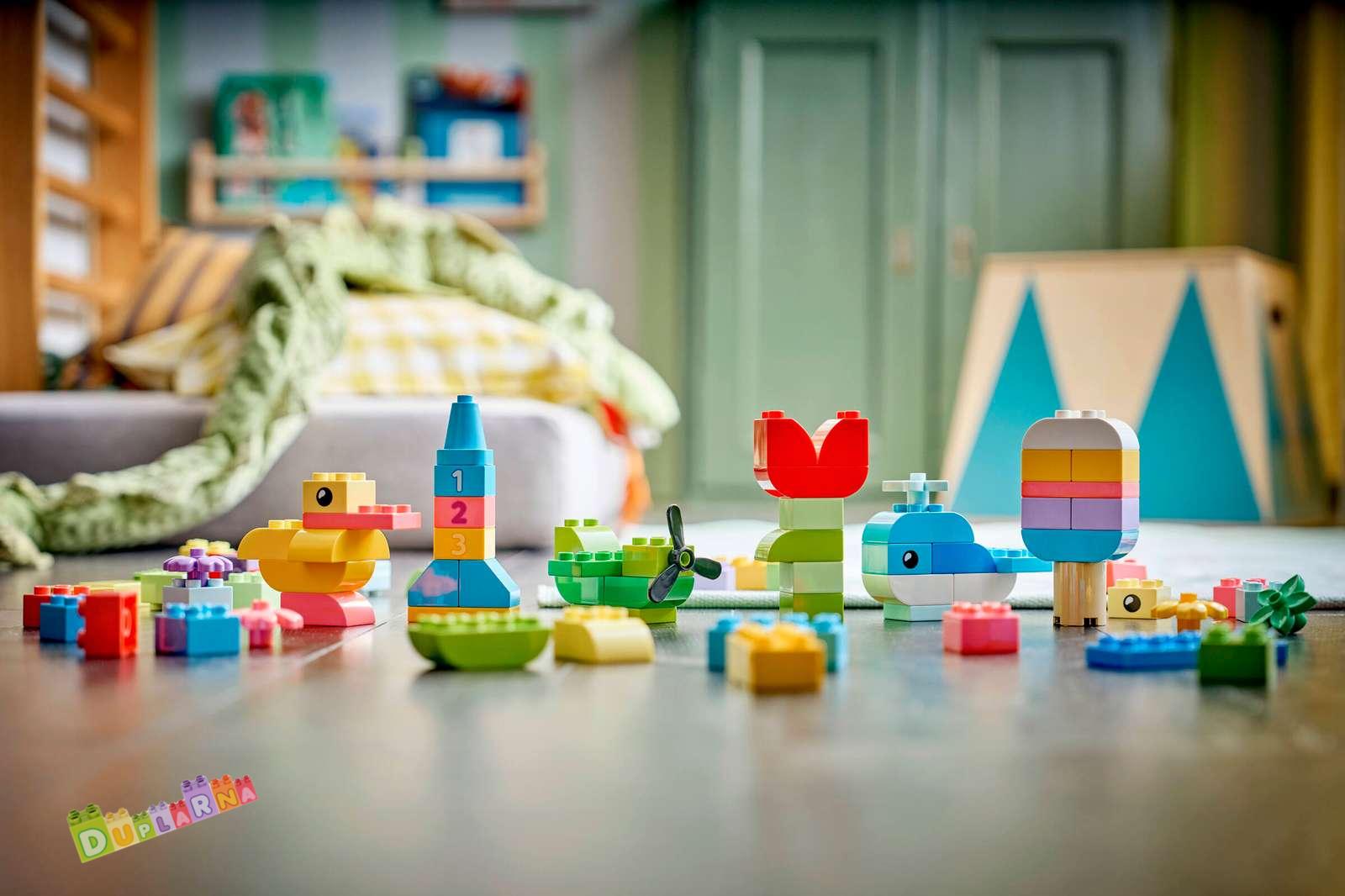 Lego Duplo 10479 - Barevný kreativní box s kostkami