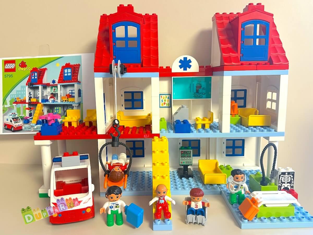 Lego Duplo 5795 - Velká městská nemocnice