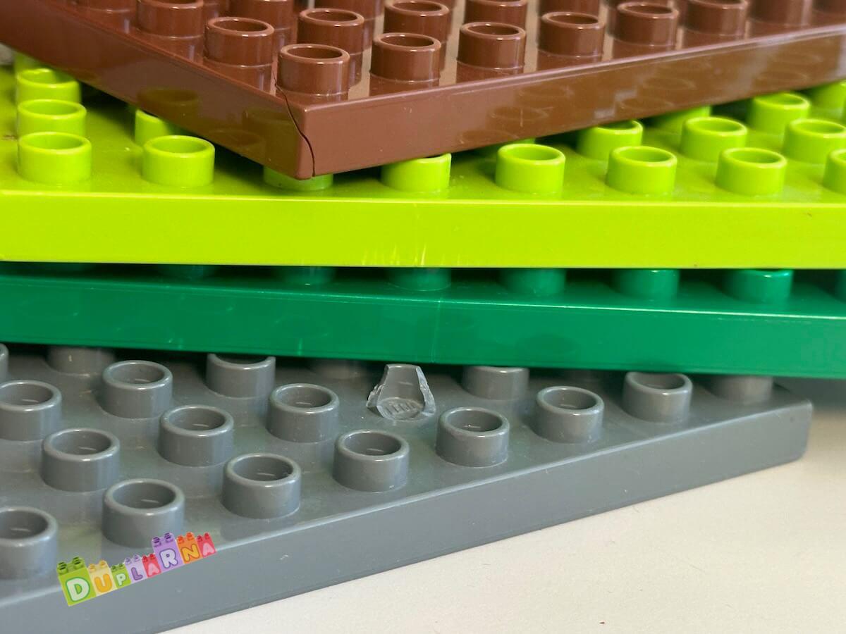 Lego Duplo Deska / podložka - 4 ks poškozené