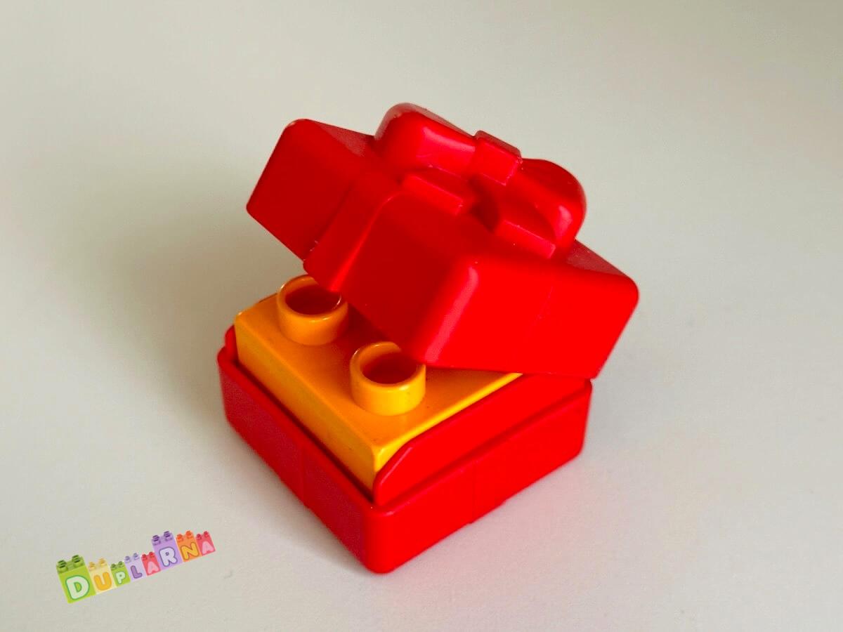 Lego Duplo Dárek červený