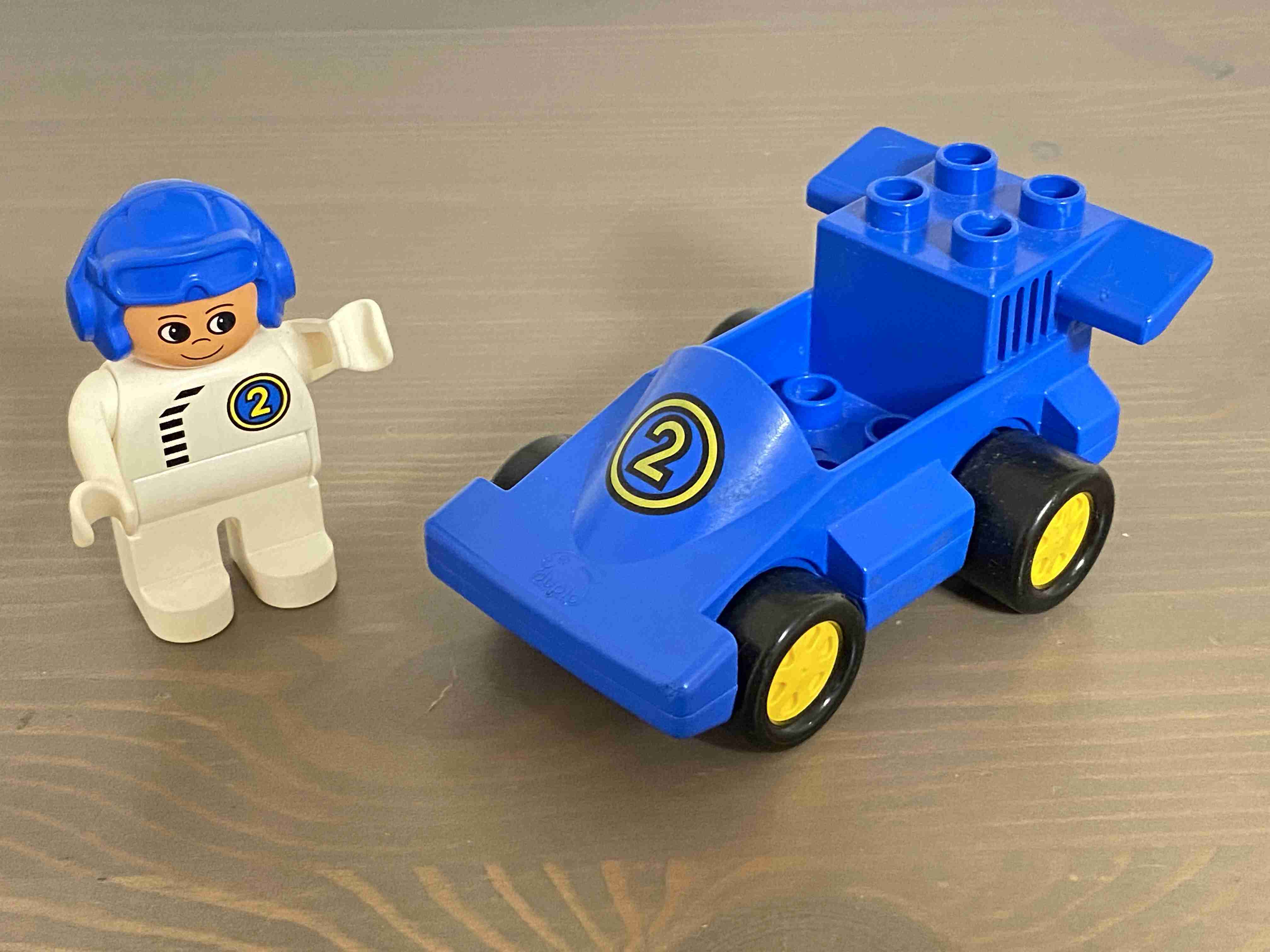 Lego Duplo 2609 - Formule - závodní auto