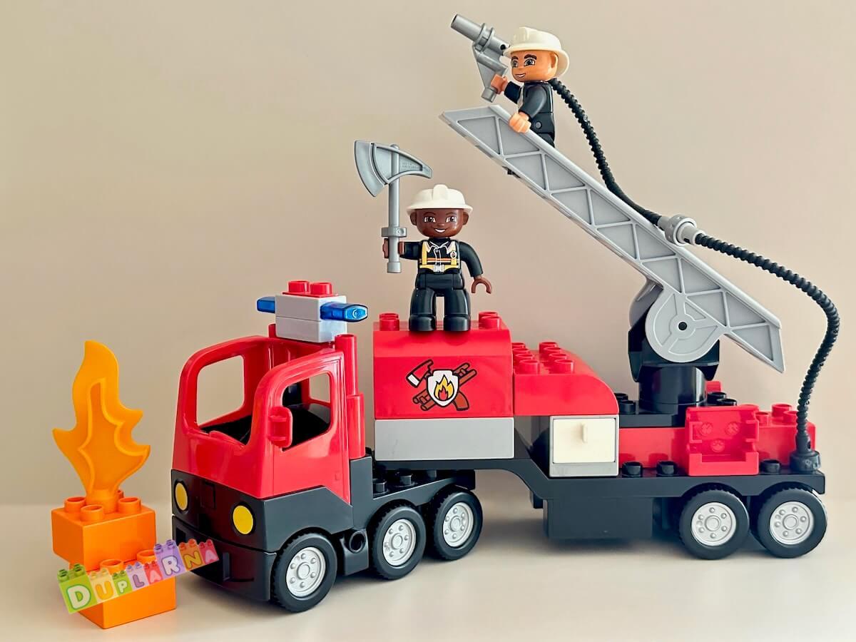 Lego Duplo 4977 - Hasiči - Hasičské auto