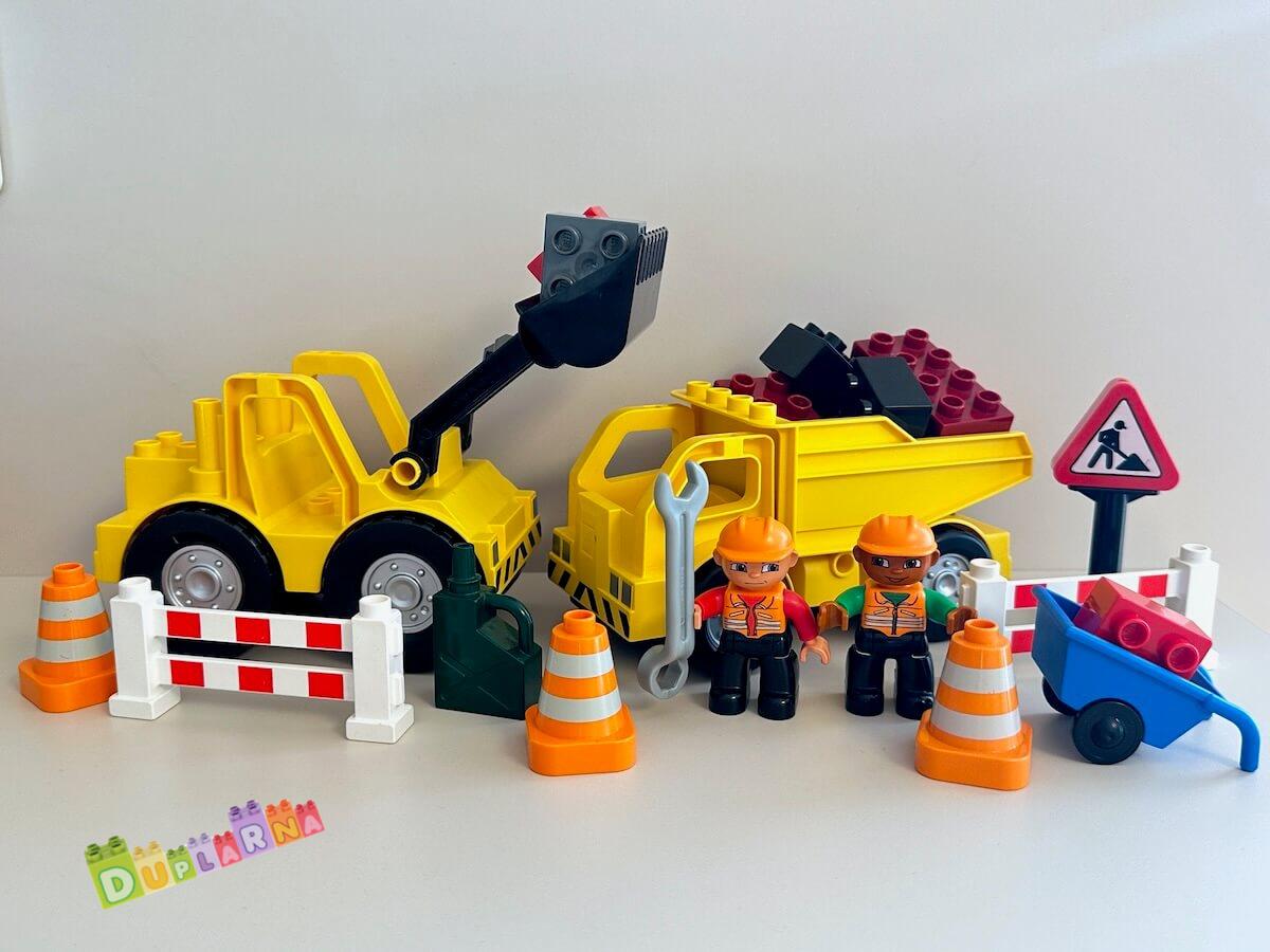 Lego Duplo 4688 - Stavba - Tým stavbařů - Bagr a tatra
