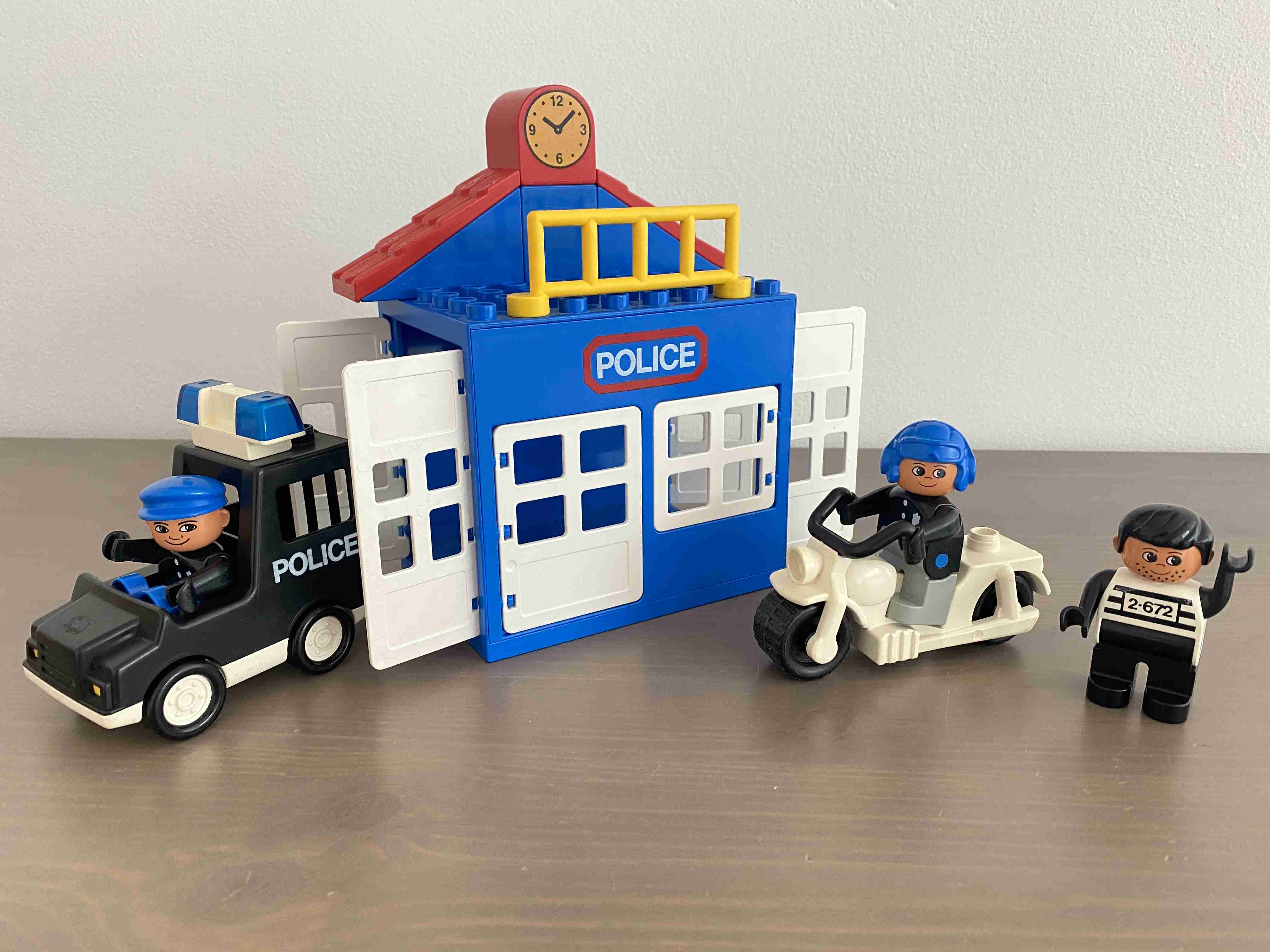 Lego Duplo 2672 - Policejní stanice / Policie