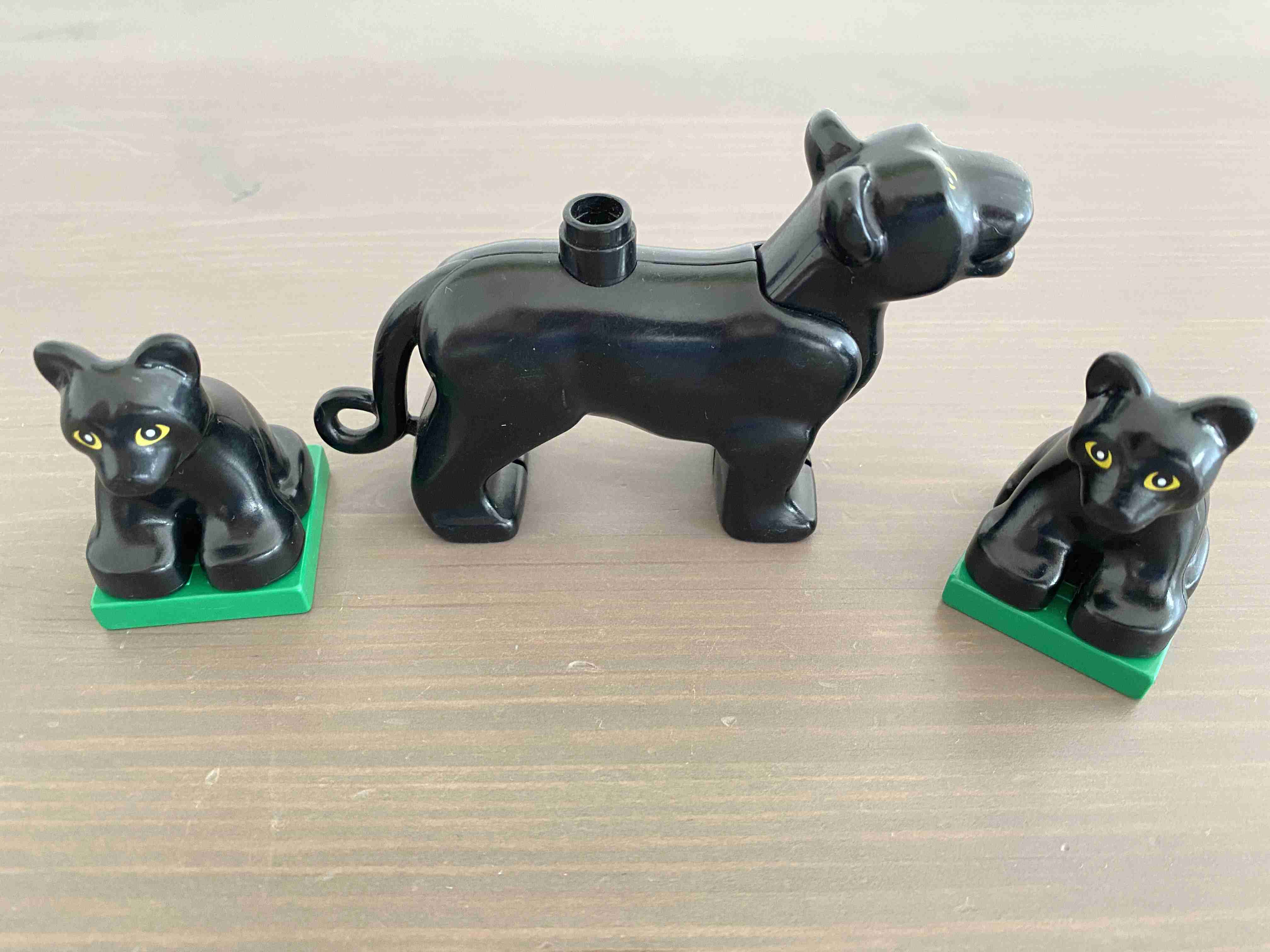 Lego Duplo Černý panter / puma rodinka